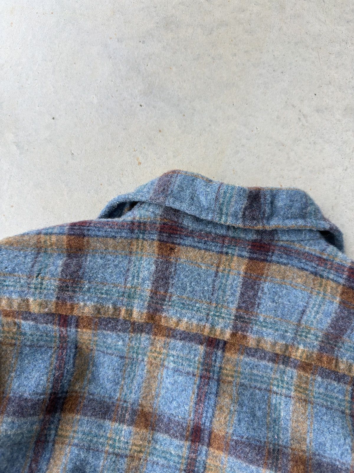 Vintage Vintage 90s St. John’s Bay Blue Plaid Wool Flannel Size US M / EU 48-50 / 2 - 5 Thumbnail