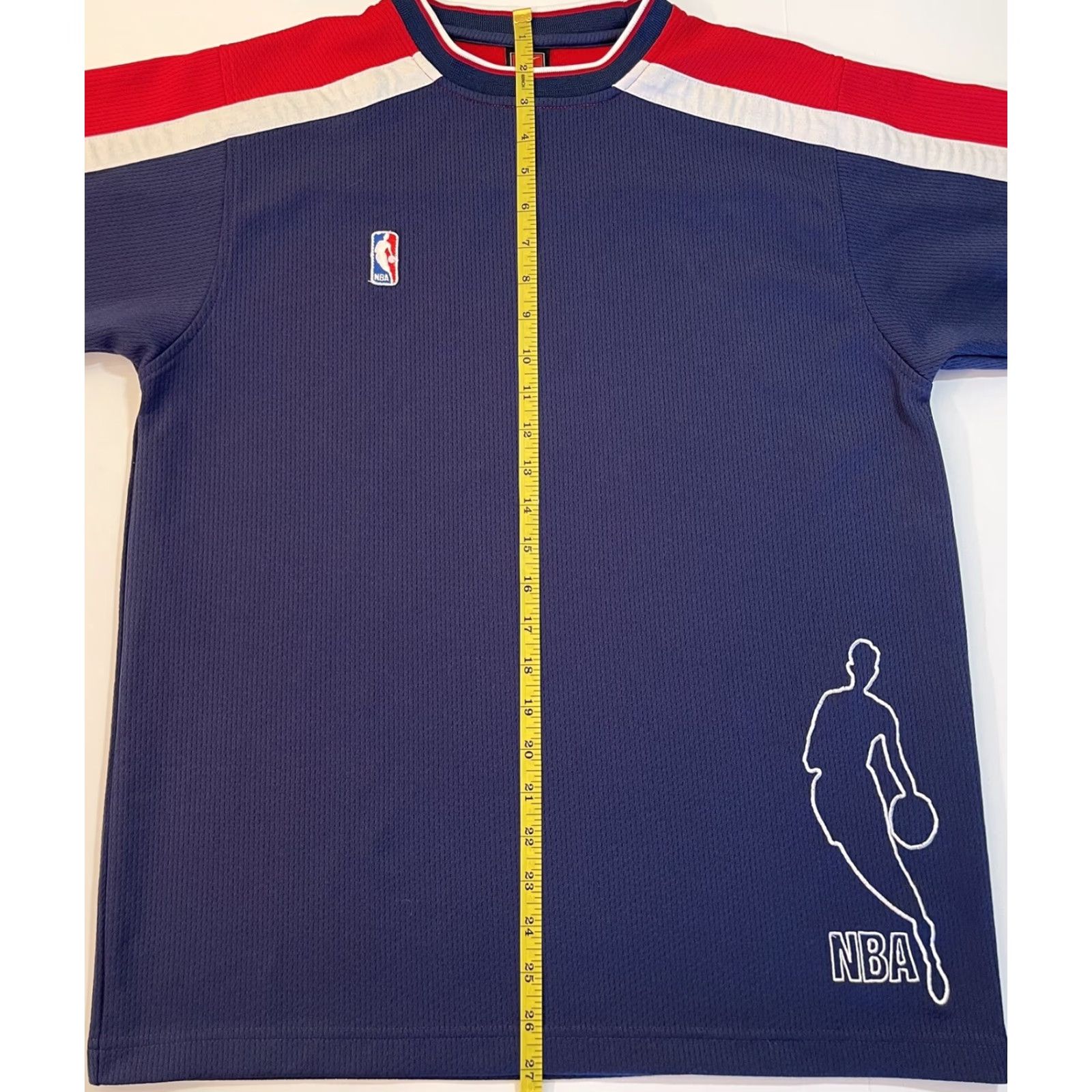 Nike VINTAGE Nike Mens 90s NBA Logo Warm Up Basketball Jersey Blank Shirt Travis XL Size US XL / EU 56 / 4 - 7 Thumbnail