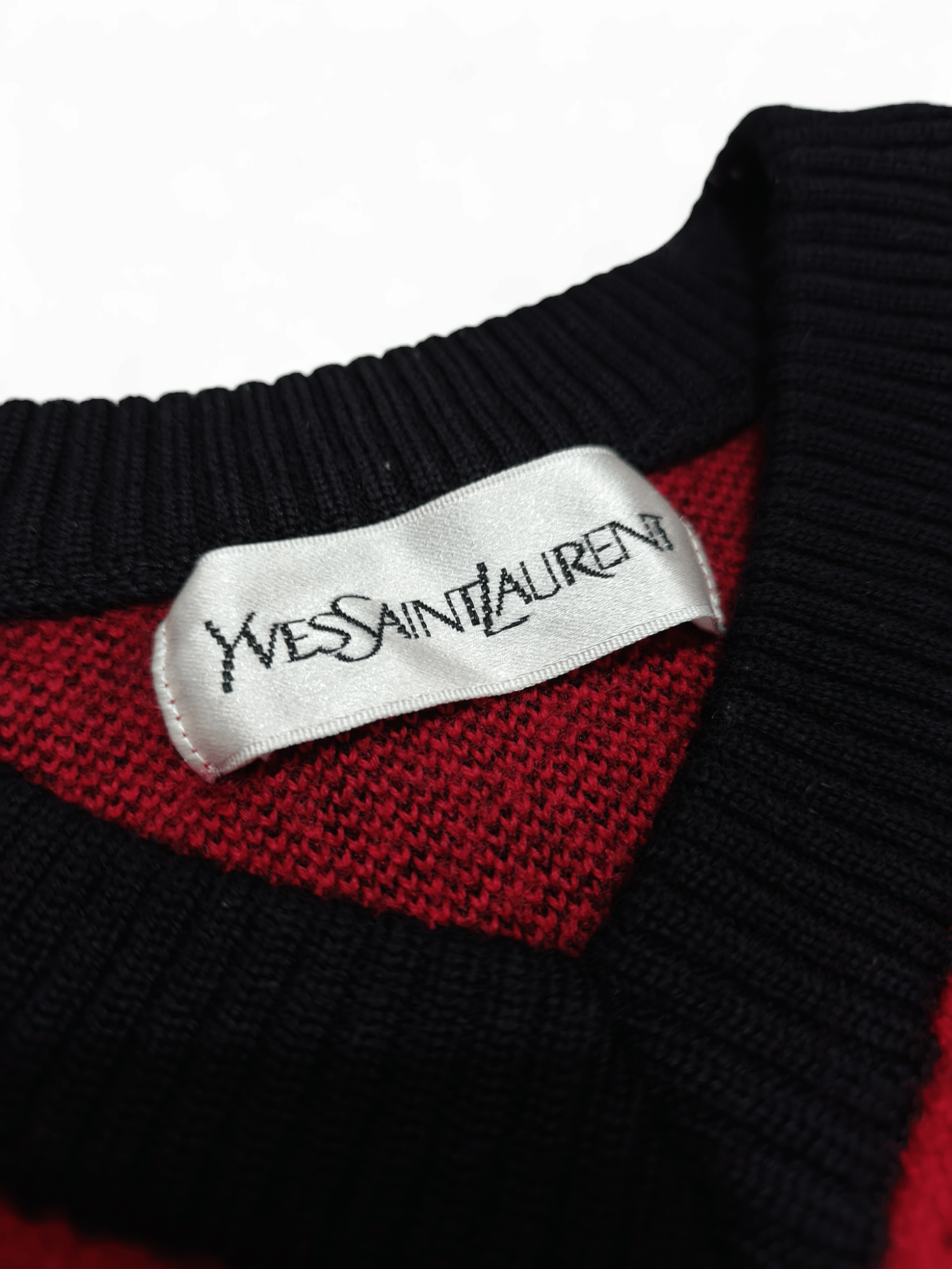 Yves Saint Laurent Vintage Yves Saint Laurent YSL Love Pattern Knit Sweatshirt Size M / US 6-8 / IT 42-44 - 8 Thumbnail