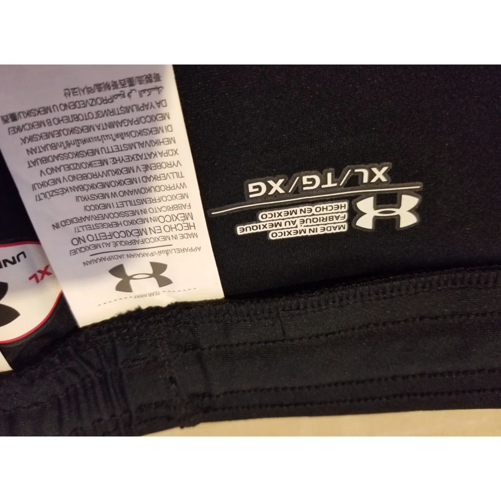 Under Armour Under Armour Mens Shorts XL Black Athletic Gym Workout Pockets Elastic Waist Drawstring Sports Size US 36 / EU 52 - 4 Thumbnail