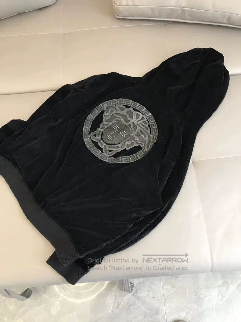 Versace Versace Black velvet Medusa sweatshirt jacket Size US XXL / EU 58 / 5 - 3 Thumbnail