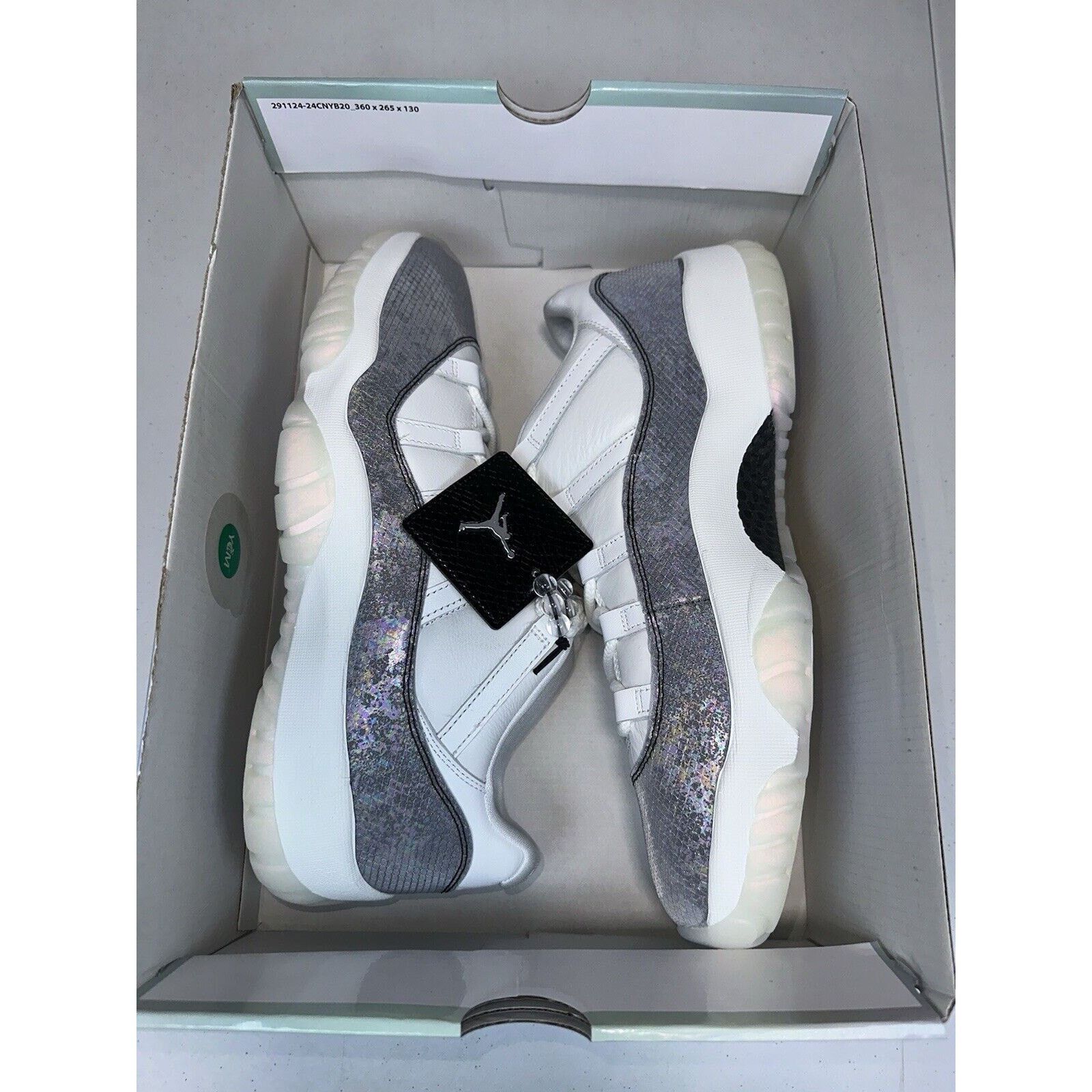 Nike Air Jordan 11 'CNY Year of Snake' Size 12 HQ7000-001 Size US 12 / EU 45 - 6 Thumbnail