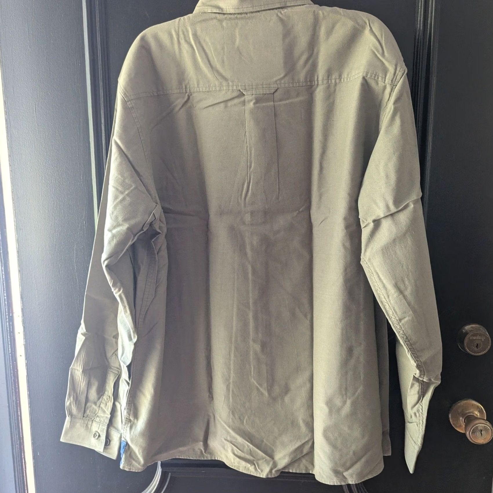 Olive Organic Cotton Shirt Olive Green Long Sleeve Button Down Mens Sz XL Sustainable Size US XL / EU 56 / 4 - 3 Thumbnail