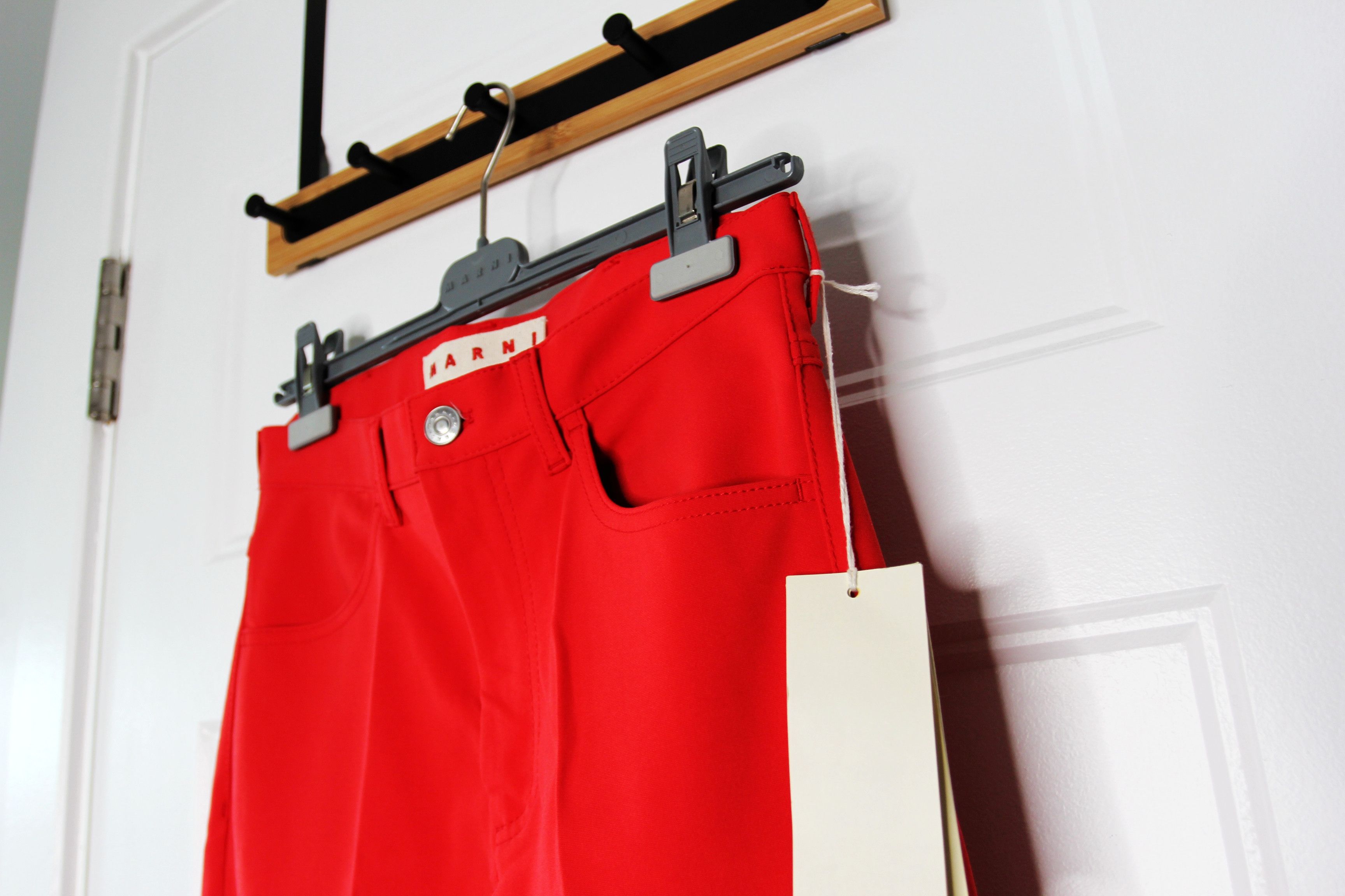 Marni BNWT SS23 MARNI COMPACT VISCOSE JERSEY LACQUER PANTS 44 Size US 28 / EU 44 - 4 Thumbnail