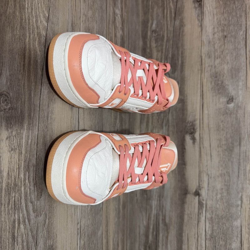 Louis Vuitton Louis Vuitton Low-Top Trainer Sneakers in Peach -2508 Size US 9.5 / EU 42-43 - 1 Thumbnail