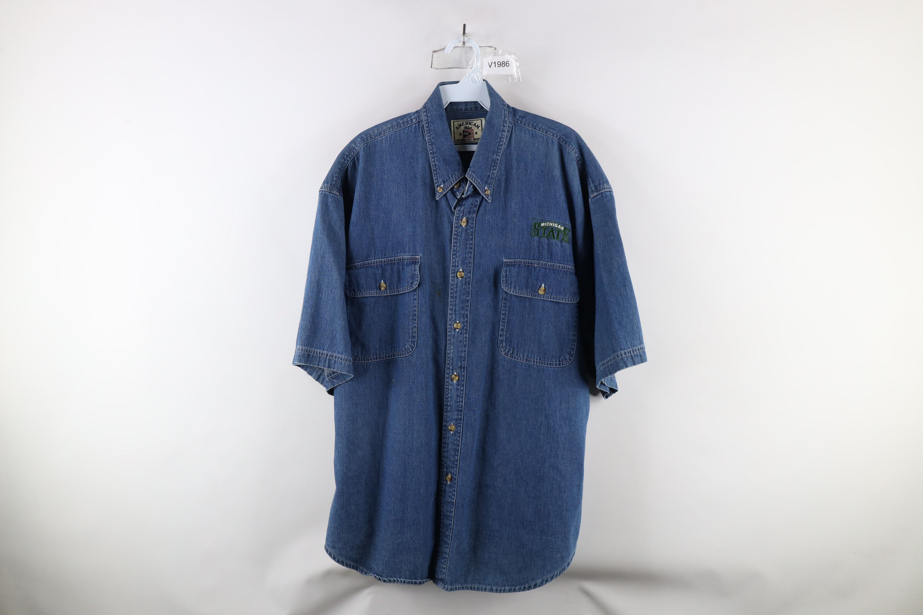 Vintage Vintage 90s Spell Out Michigan State University Denim Shirt Size US XL / EU 56 / 4 - 1 Thumbnail