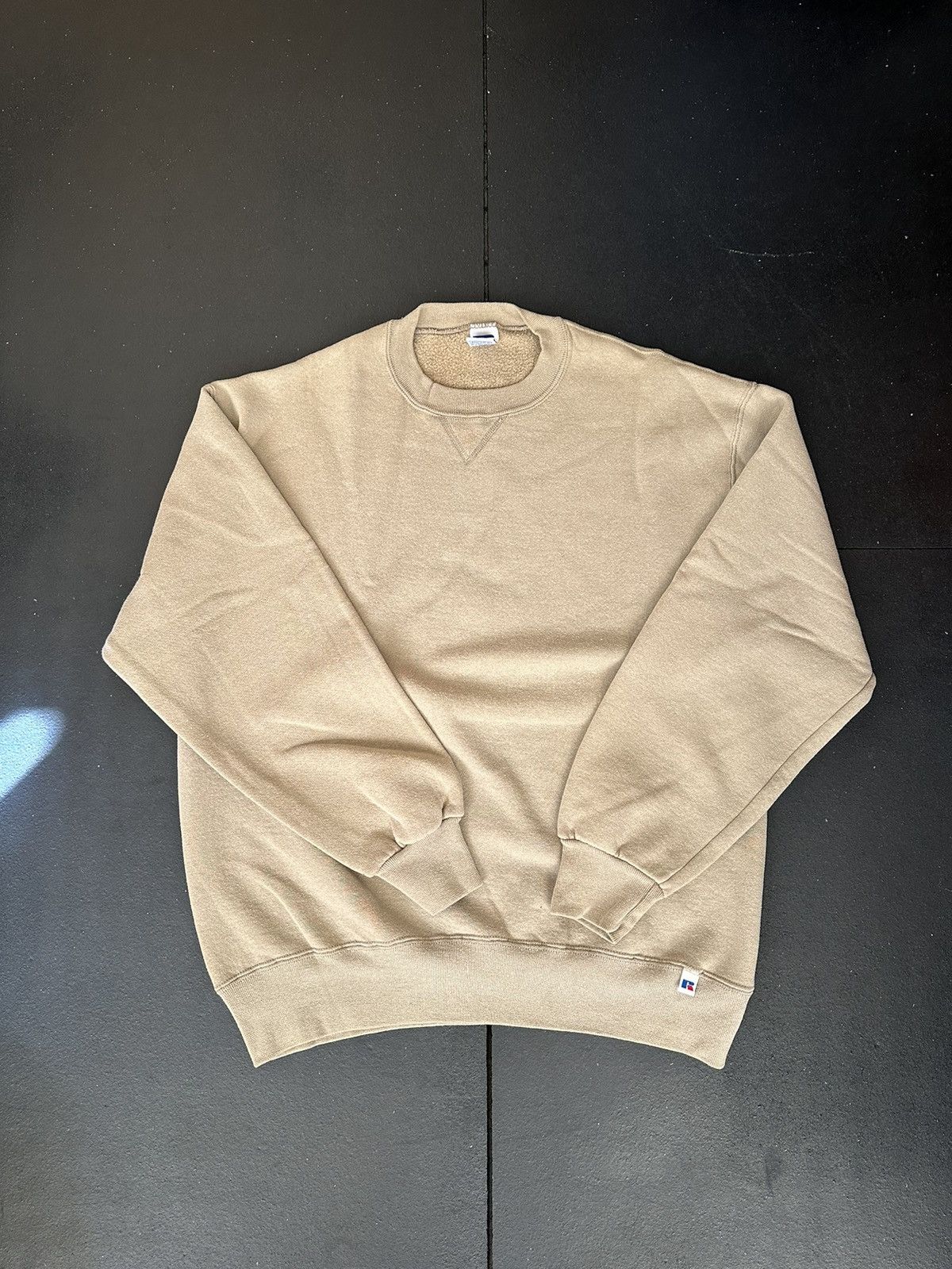 Russell Athletic × Vintage Vintage Russell Athletics Crewneck Sweater Size US L / EU 52-54 / 3 - 1 Thumbnail