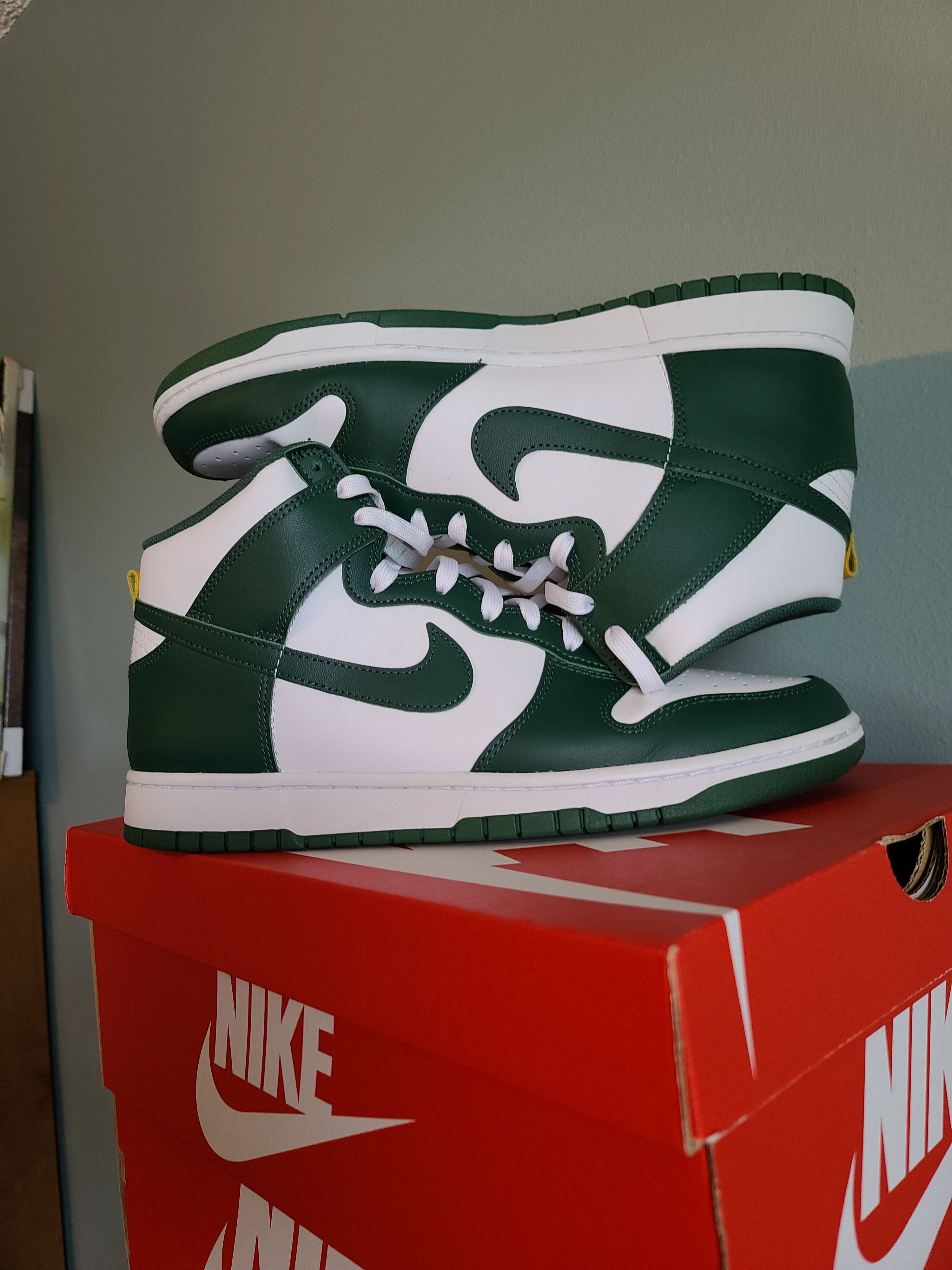 Nike Nike Dunk High Size US 12 / EU 45 - 1 Thumbnail