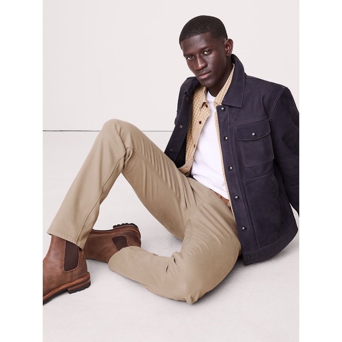 Banana Republic Banana Republic Slim Twill Traveler Pants in Khaki Size US 30 / EU 46 - 3 Thumbnail
