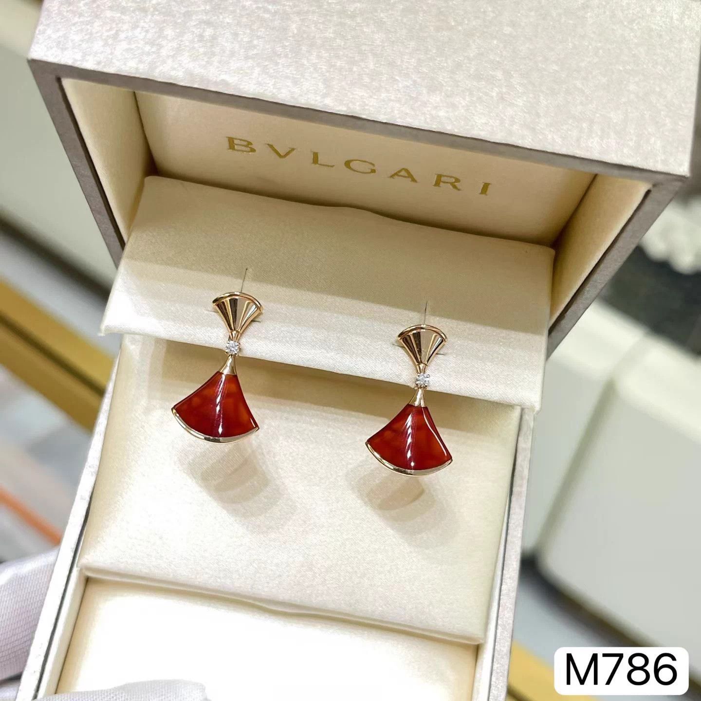 Bvlgari BVLGARI DIVAS’ DREAM Red Agate Earrings M786 New Size ONE SIZE - 4 Thumbnail