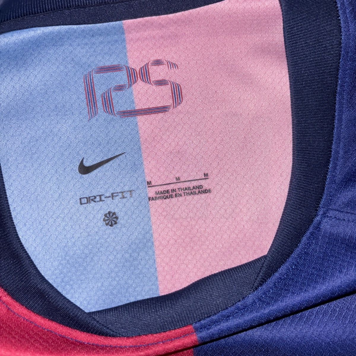 Nike Barcelona 2024/25 Home Kit Fan Version Size US M / EU 48-50 / 2 - 4 Thumbnail