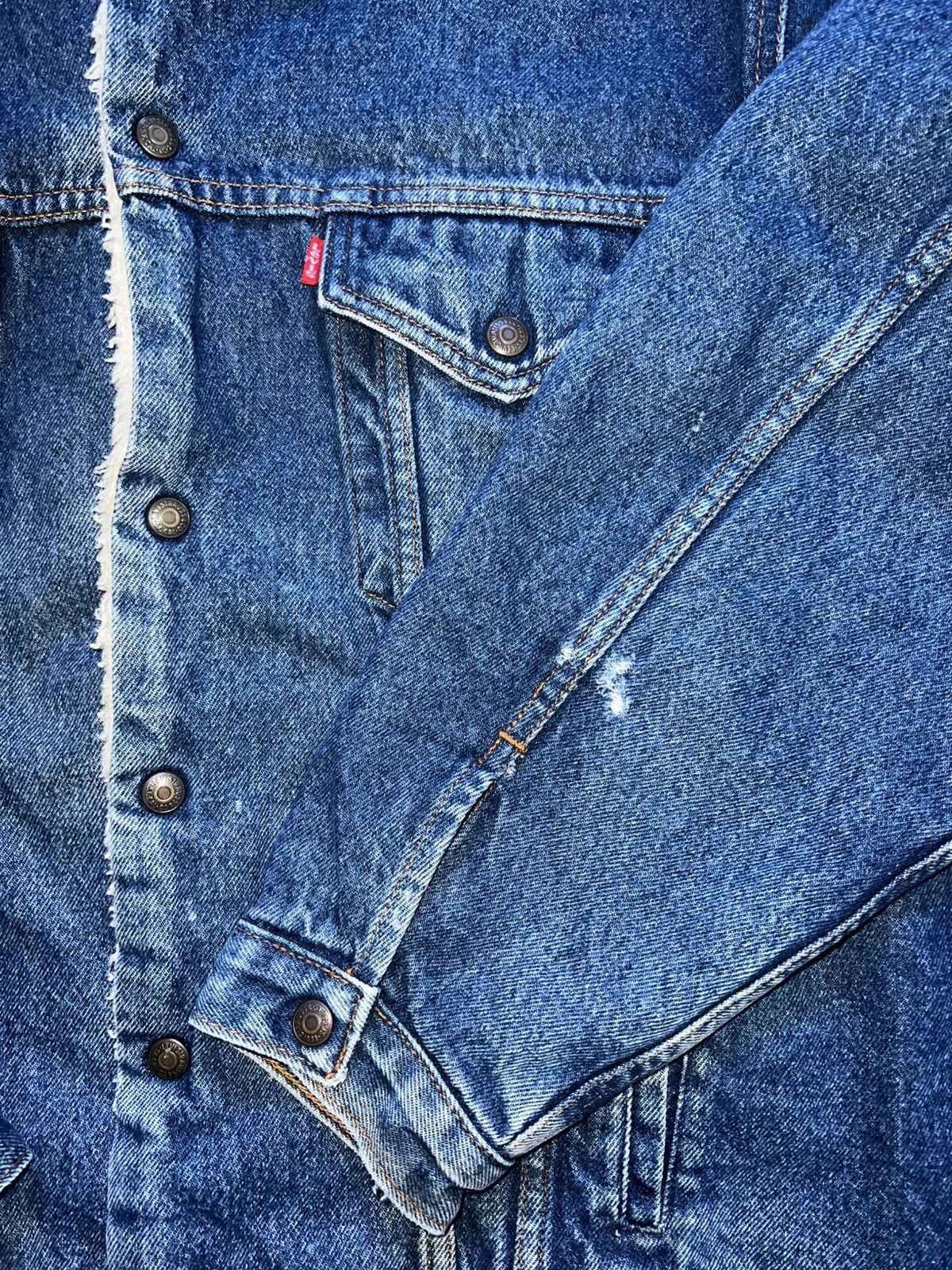 Levi's × Levi's Vintage Clothing × Vintage Vintage Sherpa Levi’s Fleece Lined Denim Jacket Size US M / EU 48-50 / 2 - 3 Thumbnail