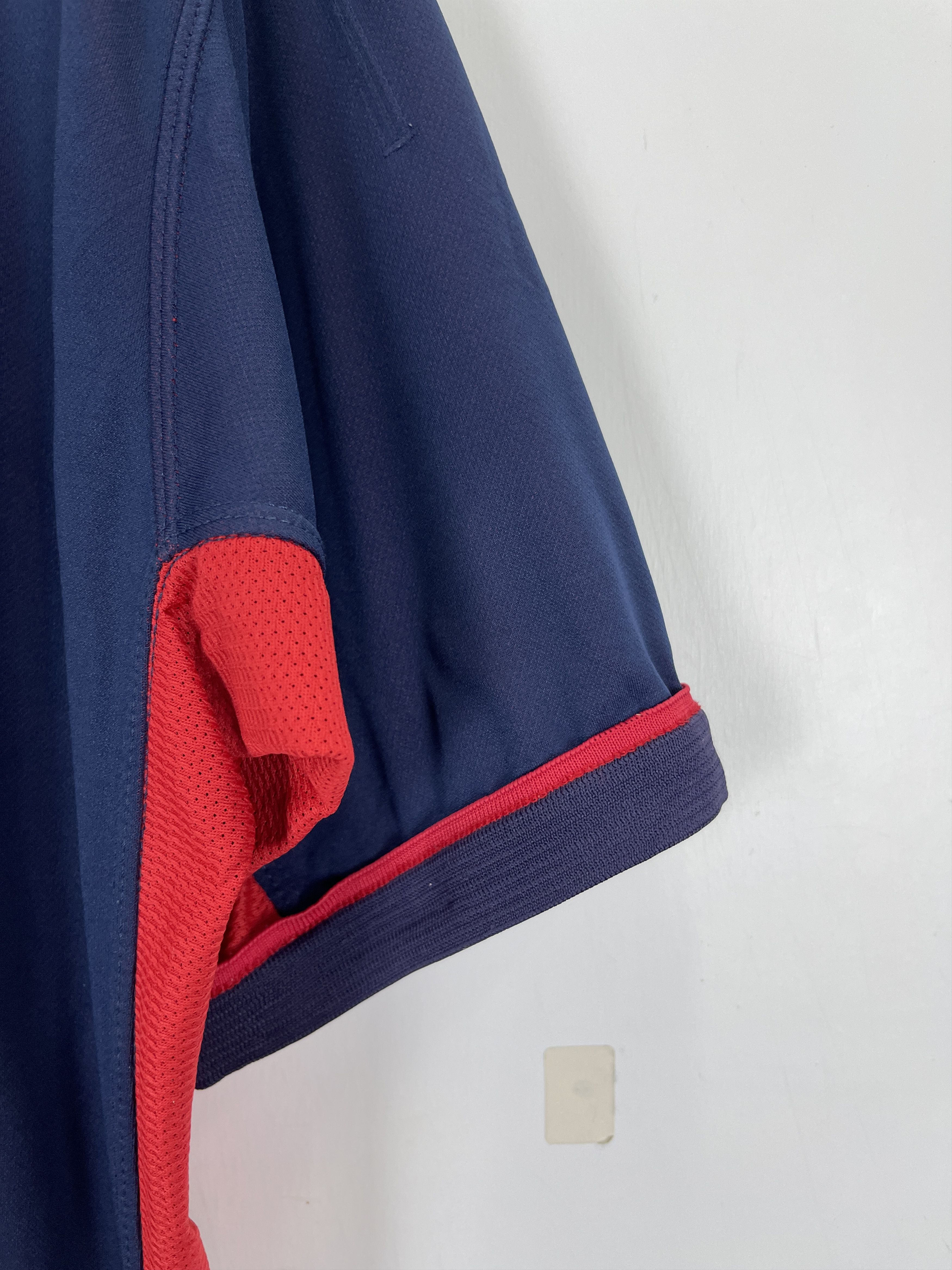 Umbro × Vintage Vtg.England Full Time March 2004 reversible Jersey TA0420 Size US XL / EU 56 / 4 - 9 Thumbnail