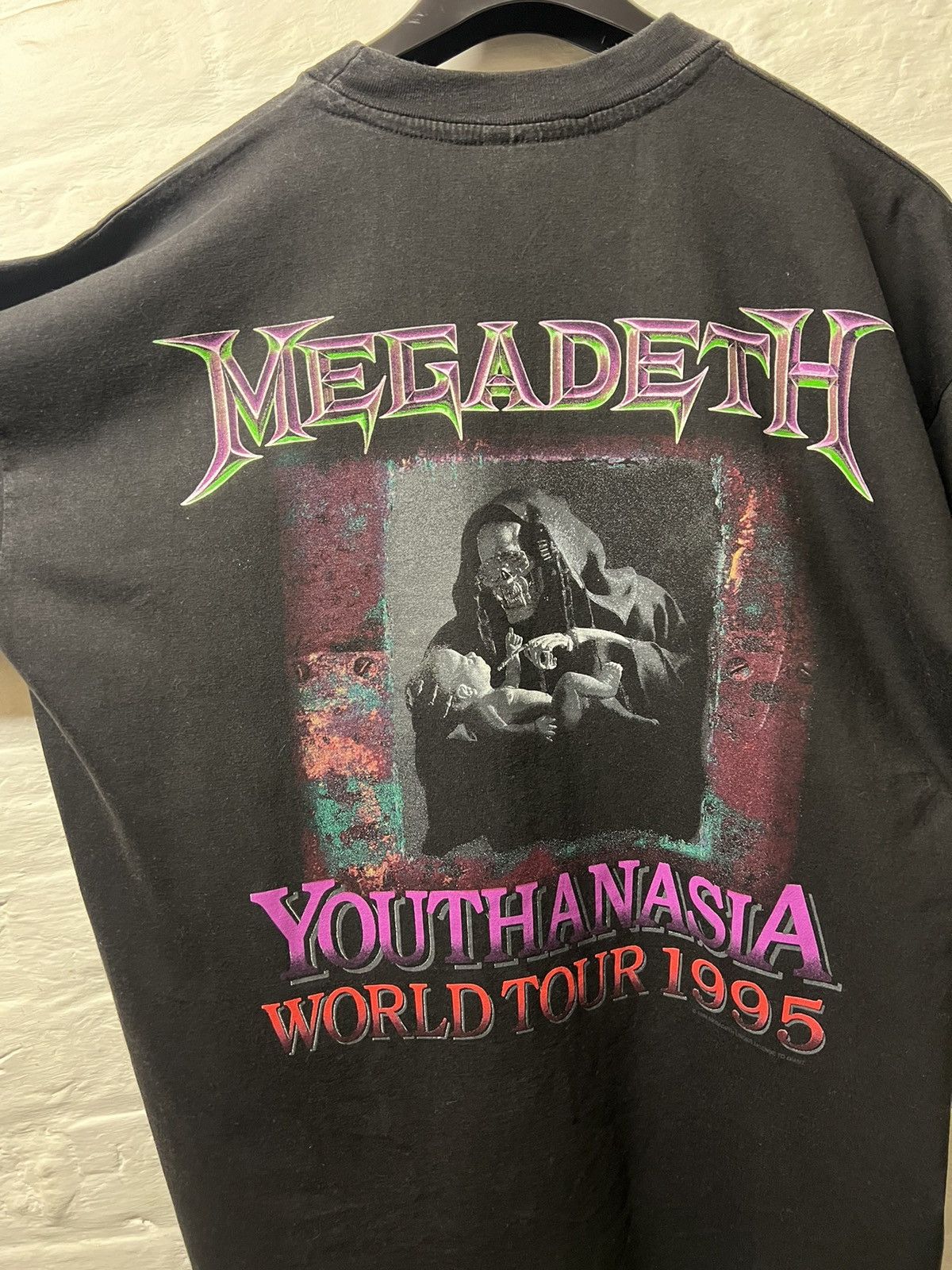 Band Tees × Megadeth megadeth vintage band tee Vintage Shirt 90’s Size US L / EU 52-54 / 3 - 7 Thumbnail