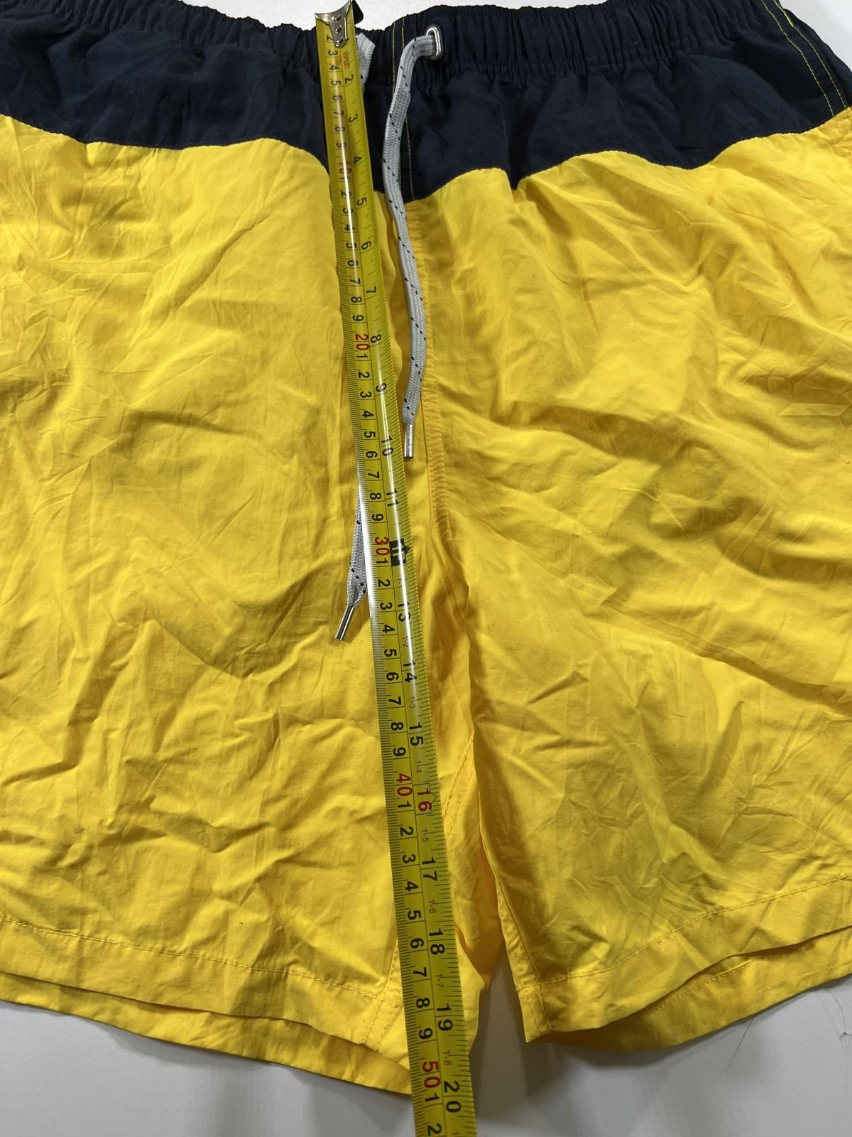 Nautica Nautica Men's Yellow and Navy Swim Shorts Size US 34 / EU 50 - 8 Thumbnail