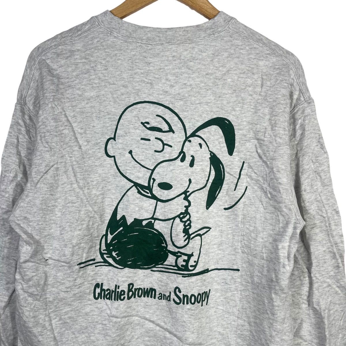 Uniqlo Uniqlo UT Peanuts Charlie Brown Snoopy Graphic Crewneck Size US M / EU 48-50 / 2 - 8 Thumbnail