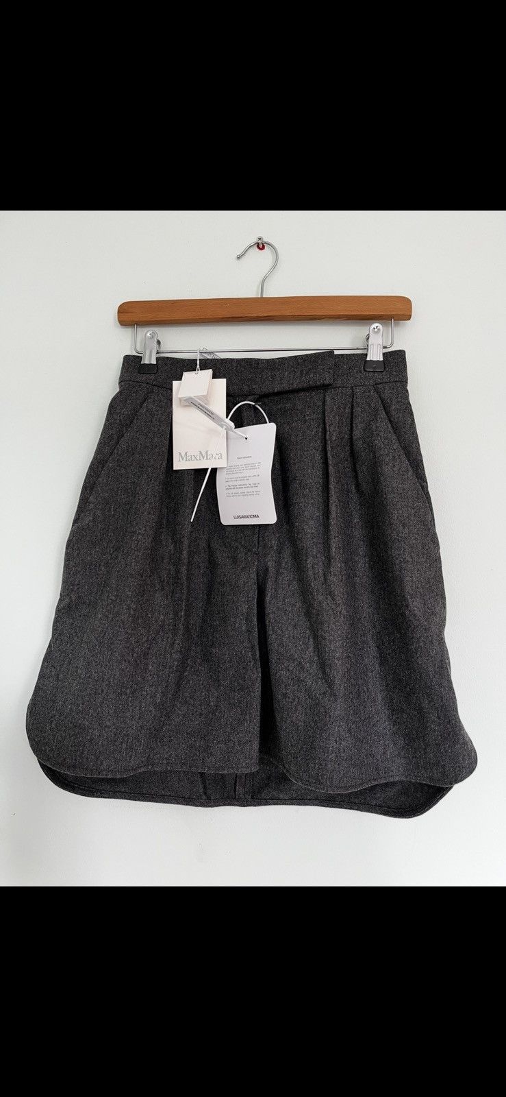 Max Mara Max Mara Wool Tailored Mini Skirt Grey IT 38 S New With Tags Size 26" / US 2 / IT 38 - 1 Thumbnail