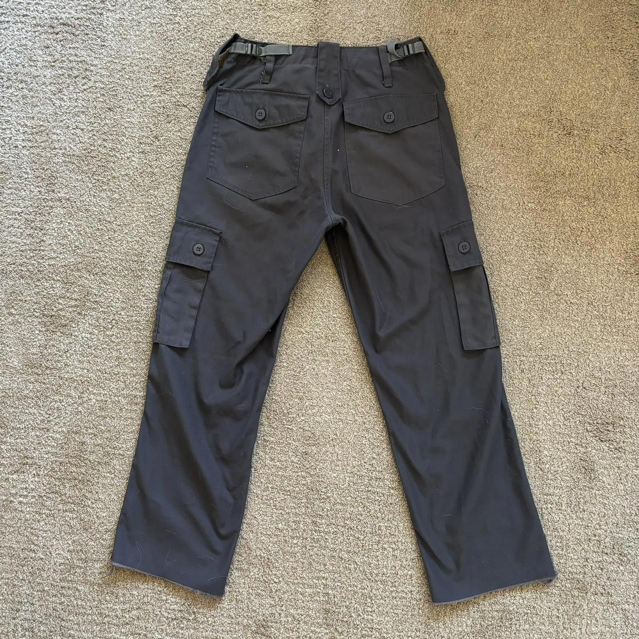Urban Outfitters Urban Outfitters Gray Cargo Pants Size 26" / US 2 / IT 38 - 2 Thumbnail