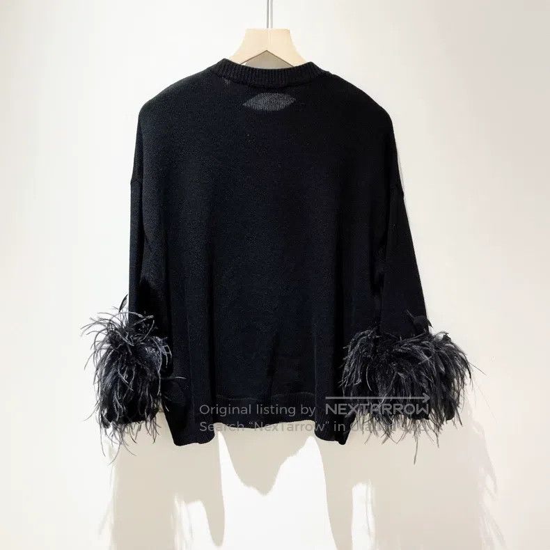 Valentino Valentino Ostrich feather sleeve pullover knitted sweater Size XS / US 0-2 / IT 36-38 - 2 Thumbnail