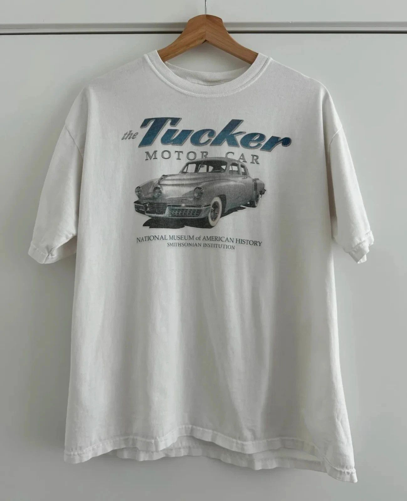 Vintage Vintage Late 90's "The Tucker Motor Car" White T-Shirt Size US M / EU 48-50 / 2 - 1 Thumbnail