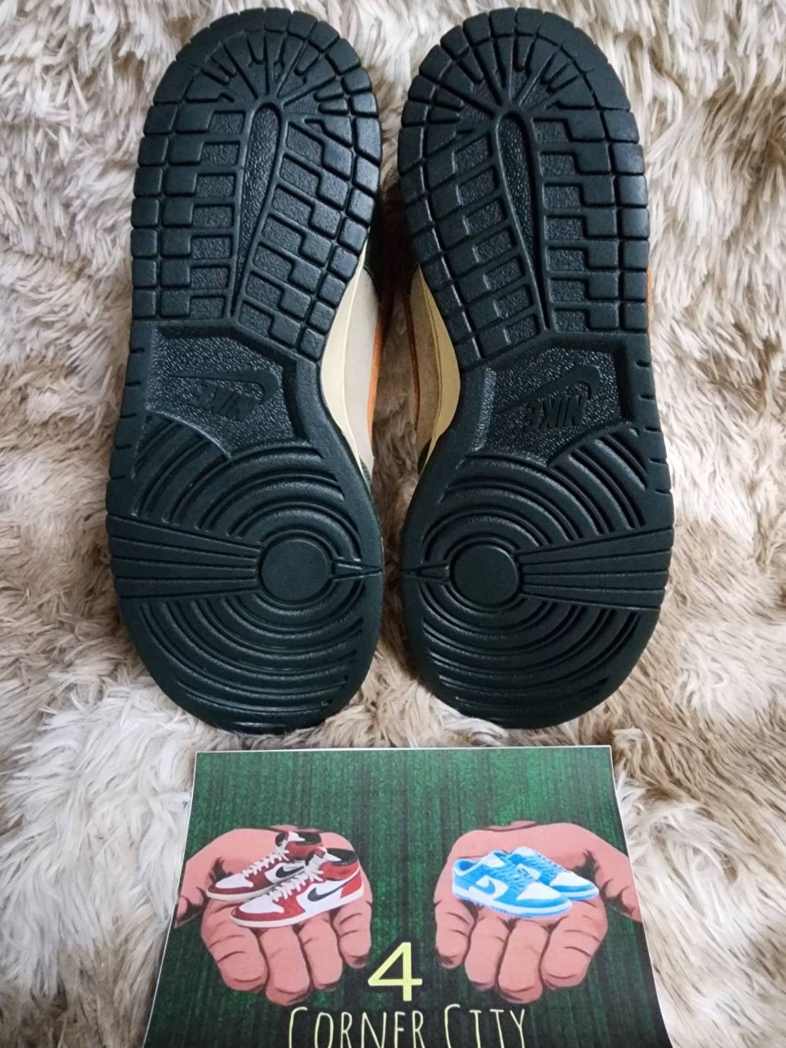 Nike Nike Sb Dunk Low Eire Size US 10 / EU 43 - 7 Thumbnail