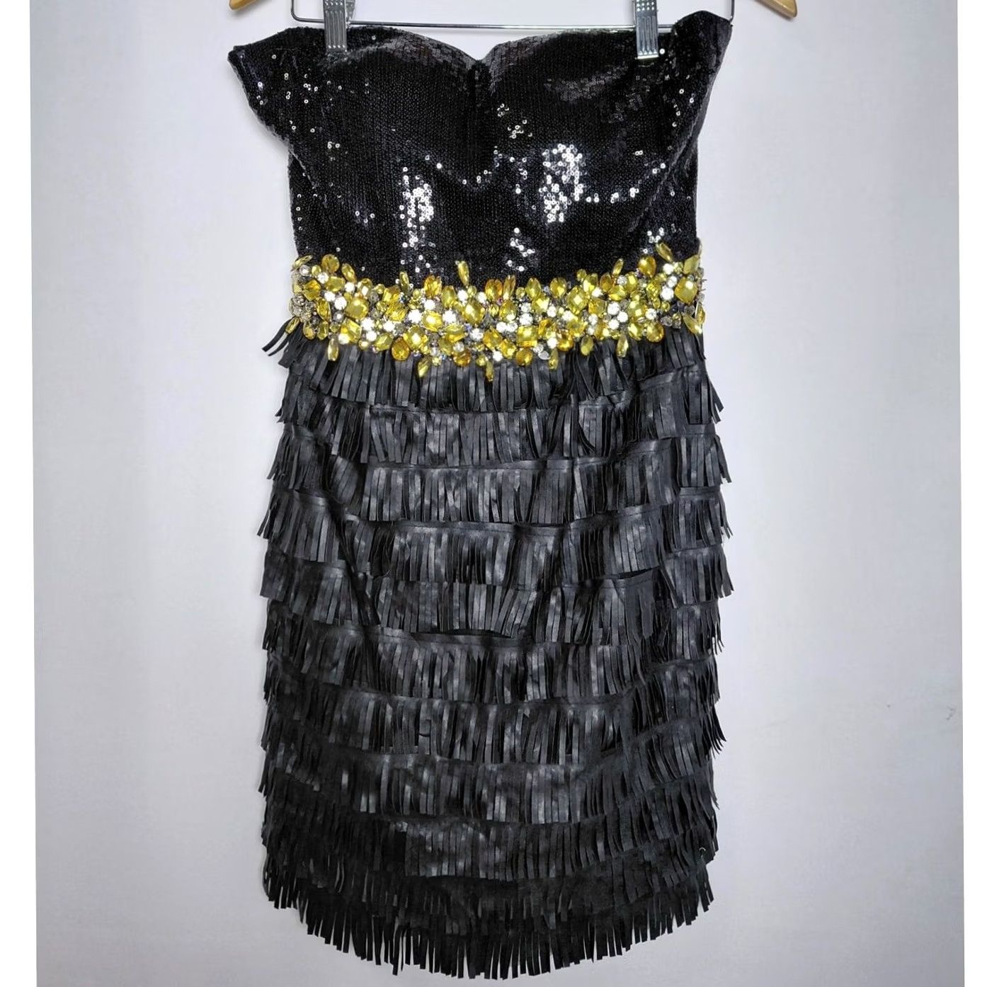 Mac Duggal Mac Duggal Sequin Fringe Dress Black Solid Sleeveless Short Women Size 4 Size 27" / US 4 / IT 40 - 2 Thumbnail