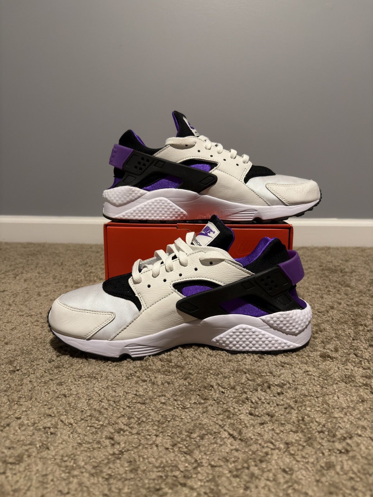 Nike 2018 Nike Air Huarache Run '91 "Purple Punch" Size US 11 / EU 44 - 3 Thumbnail