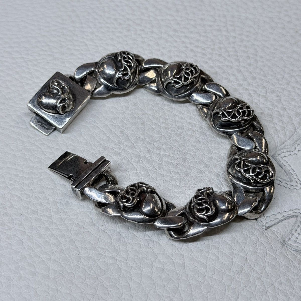 Chrome Hearts Chrome Hearts Multi Heart ID Box Bracelet Size ONE SIZE - 1 Thumbnail