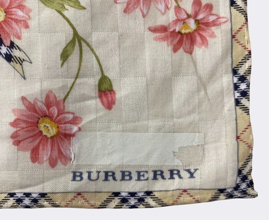 Burberry Vintage Burberry Handkerchief Neckerchief Bandana H251R Size ONE SIZE - 4 Thumbnail