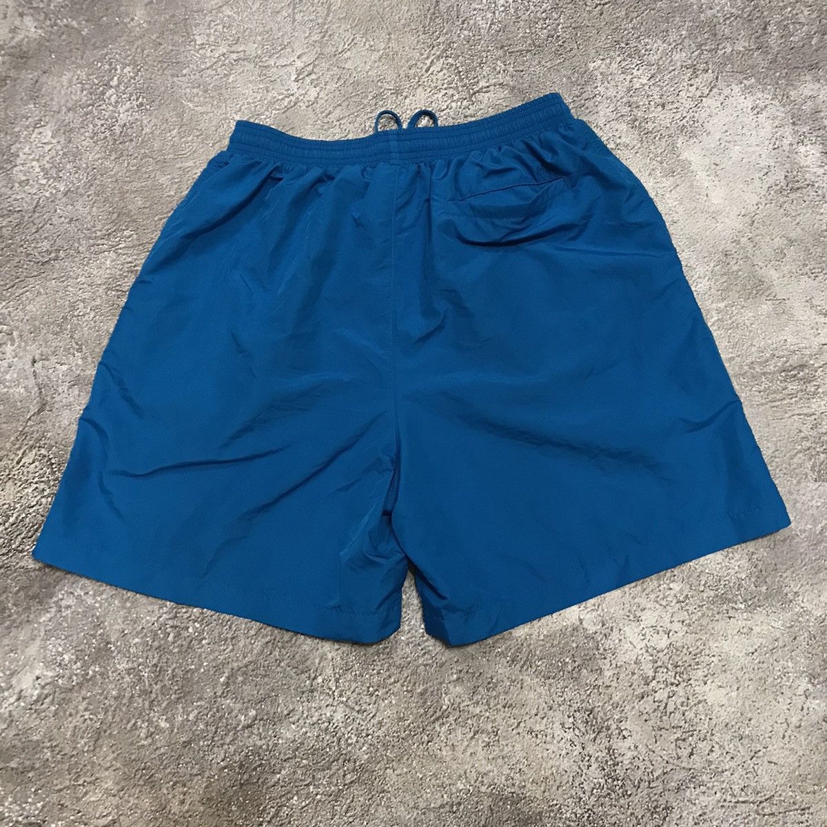 Vintage Vintage Nike Blue Shorts Y2K Streetwear Swoosh Oversized 34 Size US 34 / EU 50 - 6 Thumbnail