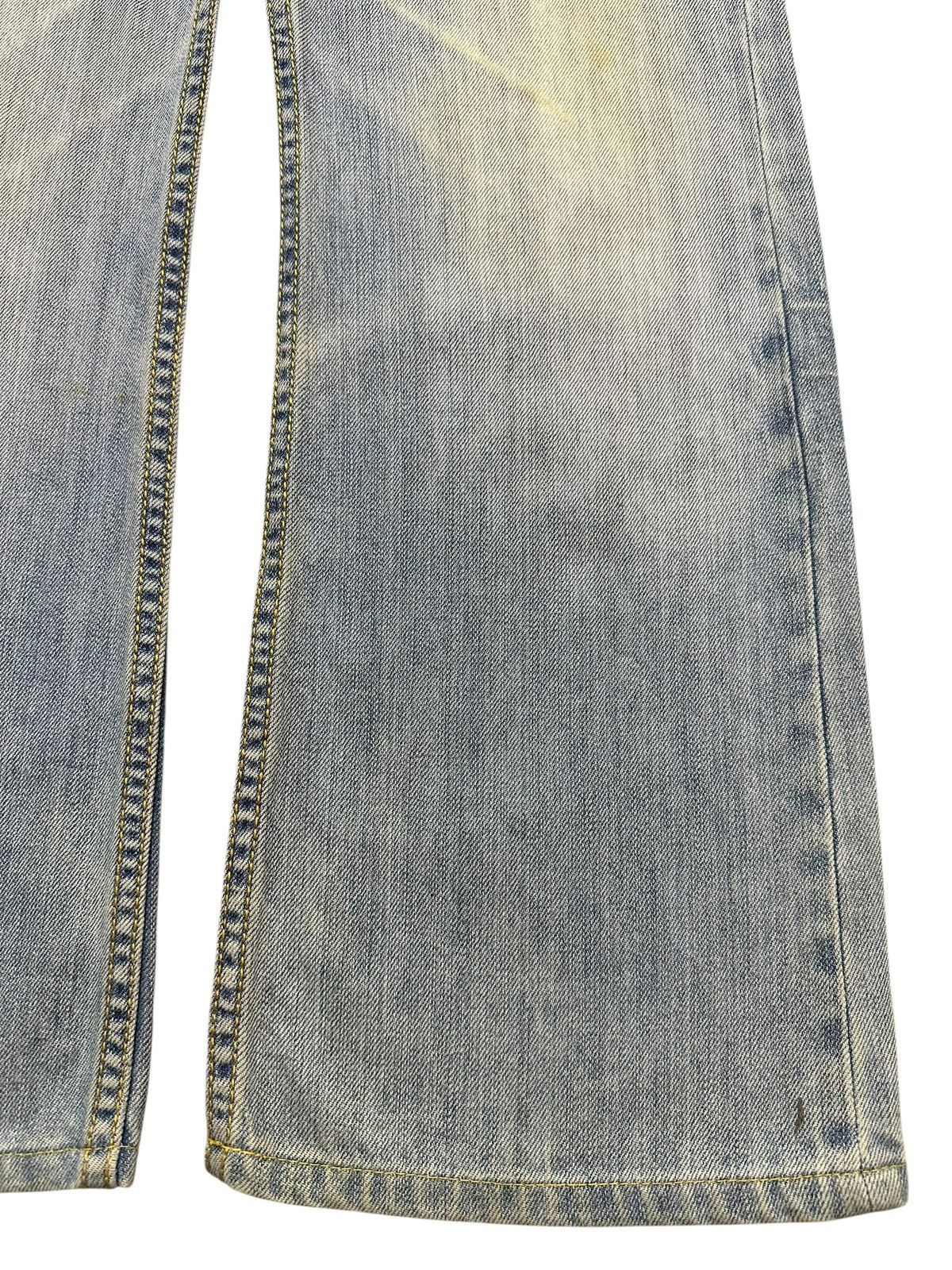 Japanese Brand Vintage Japanese Brand Blue Faded Wash Clawmark Style Baggy Size US 31 - 8 Thumbnail