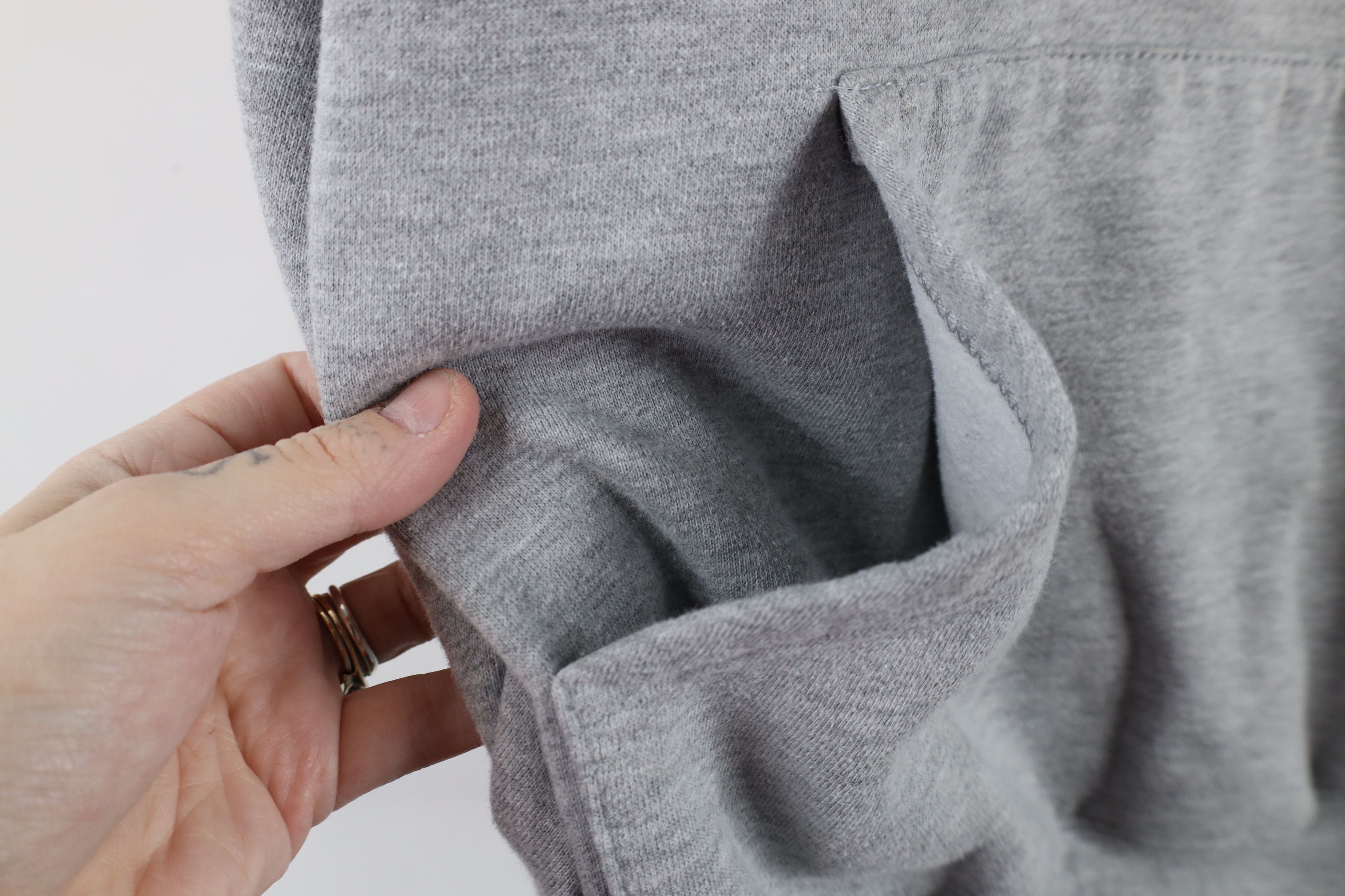 Vintage Vintage Out Lourdes University Hoodie Sweatshirt Gray Size US S / EU 44-46 / 1 - 7 Thumbnail