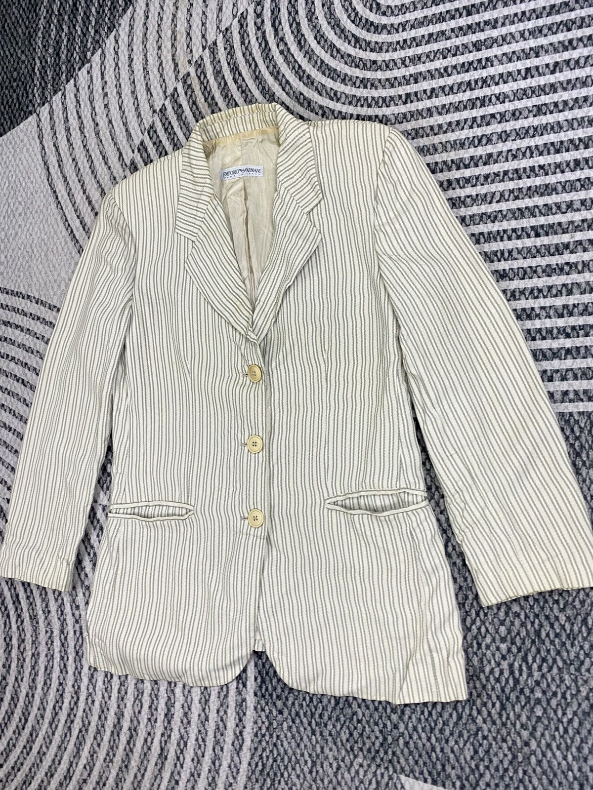 Emporio Armani Vintage Emporio Armani Minimalist Pinstriped Blazer Size S / US 4 / IT 40 - 4 Thumbnail