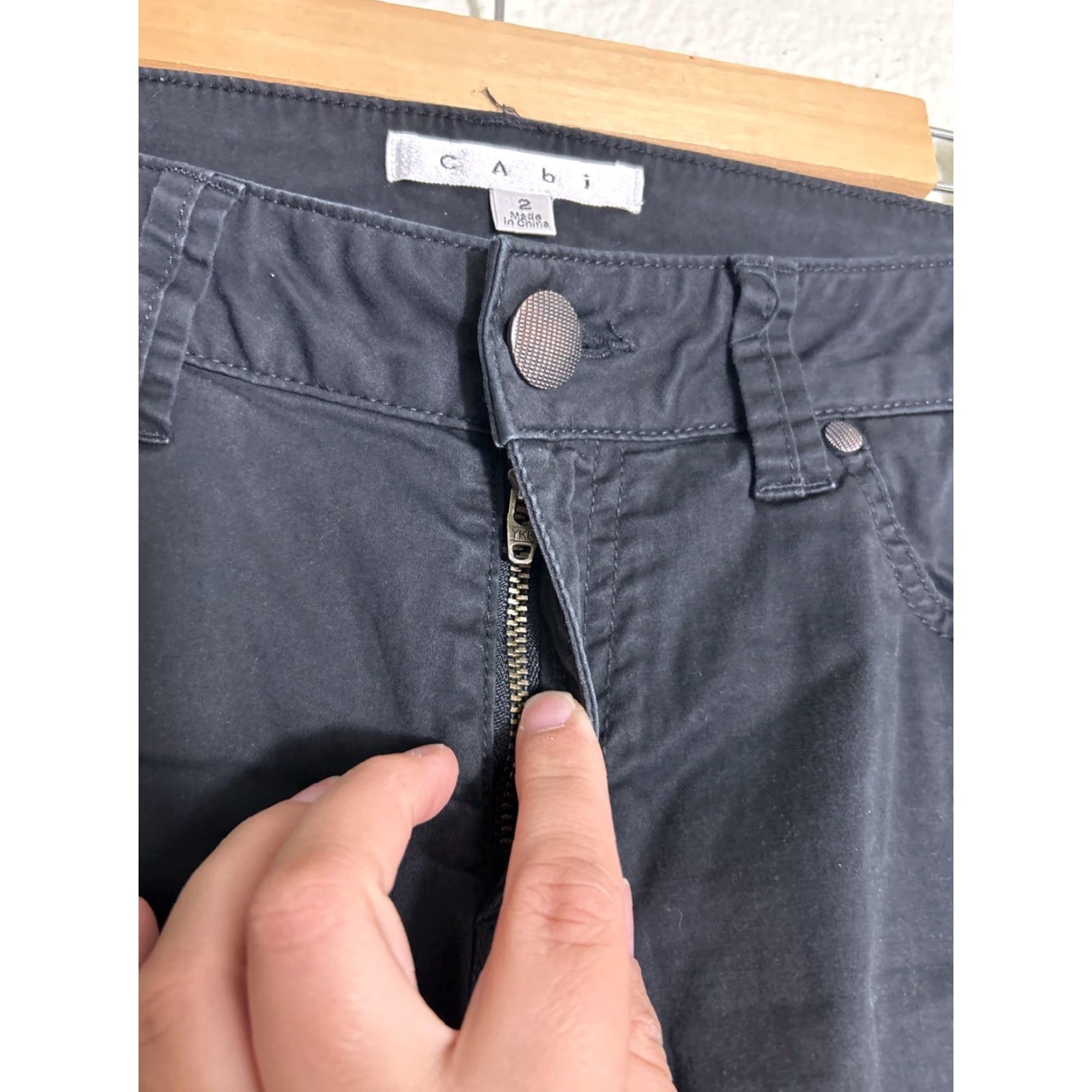 Vintage CAbi Pants Womens Size 2 Black Sateen Skinny Style 798 Stretch Cotton 29x30 Size 26" / US 2 / IT 38 - 6 Thumbnail