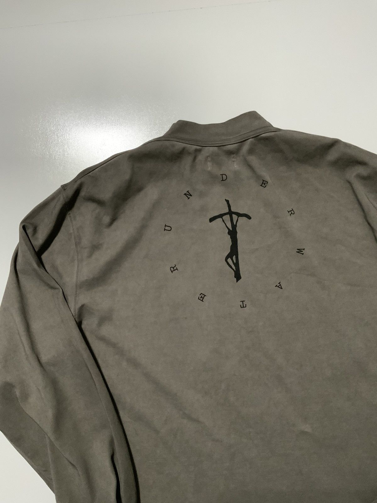 Other $110 Underwater Crucifix Cross Dyed Gray Crewneck T-Shirt Size US M / EU 48-50 / 2 - 7 Thumbnail