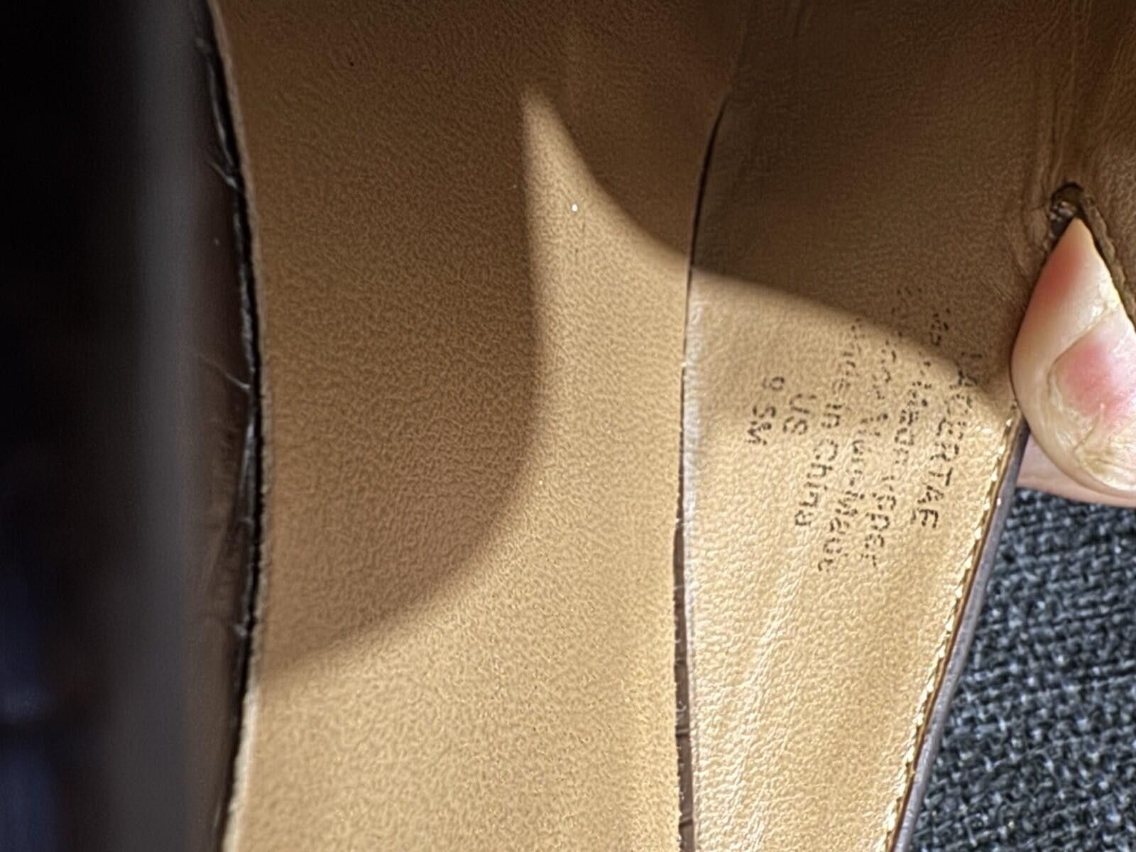 Other Crown Vintage Lacerate Croc Embossed Mules Slip On Sz 9.5M Size US 9.5 / IT 39.5 - 12 Thumbnail
