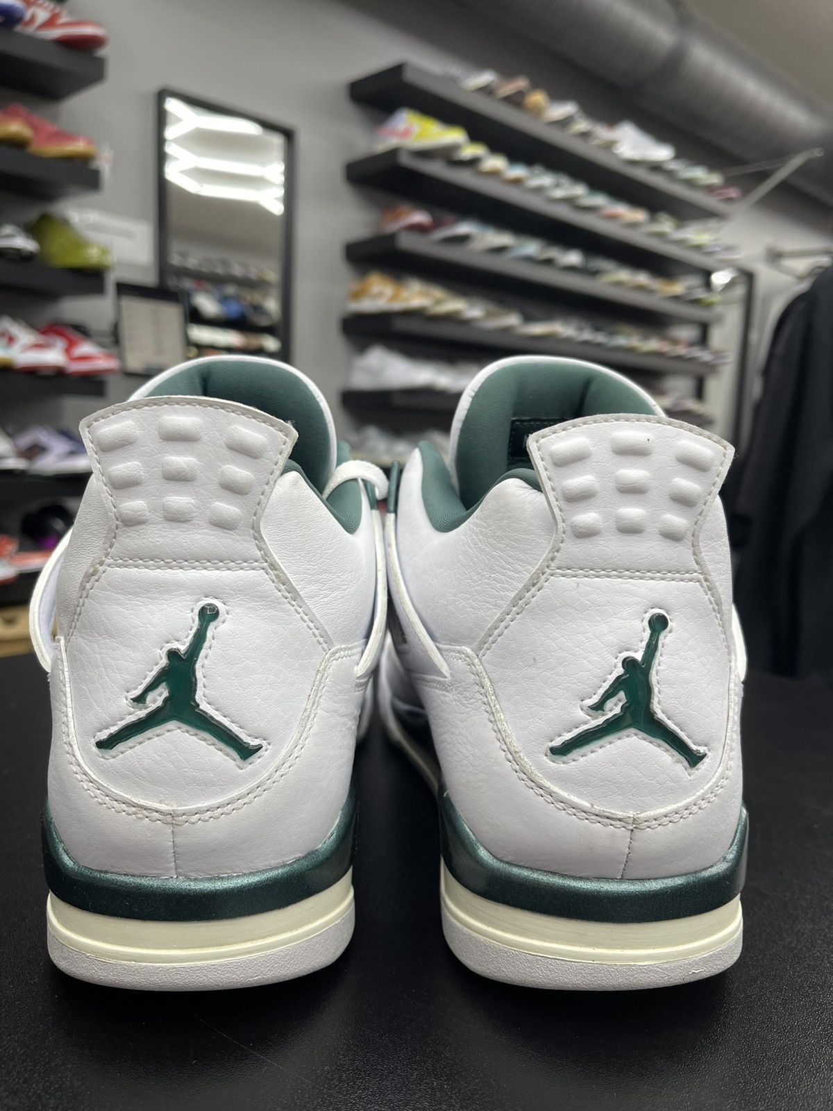 Jordan Brand Size 11.5 - Jordan 4 Winterized Green Size US 11.5 / EU 44-45 - 4 Thumbnail