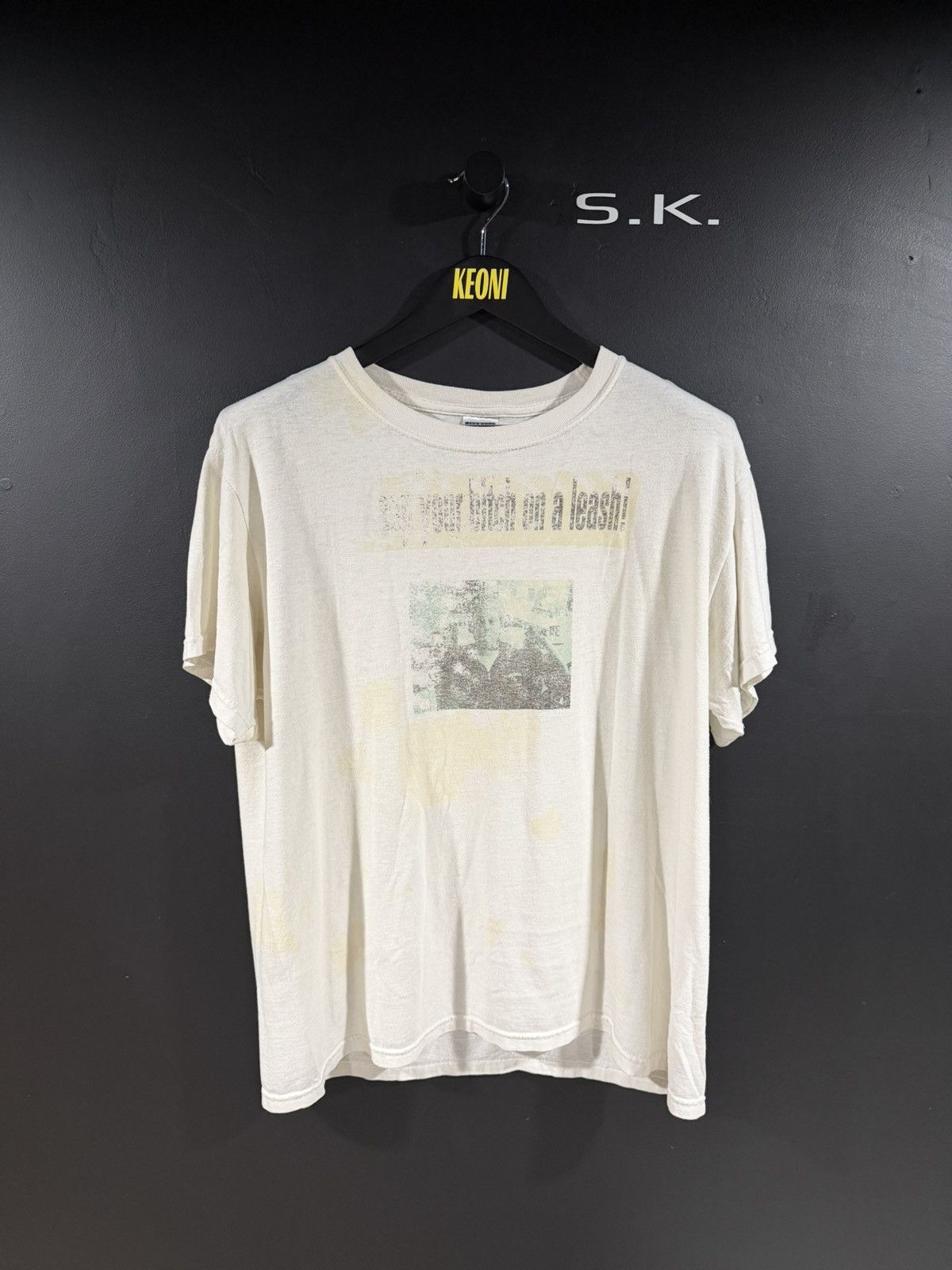Vintage 2000s Y2K Vintage Bitch On A Leash Faded Punk Grunge Tee L Size US L / EU 52-54 / 3 - 1 Thumbnail