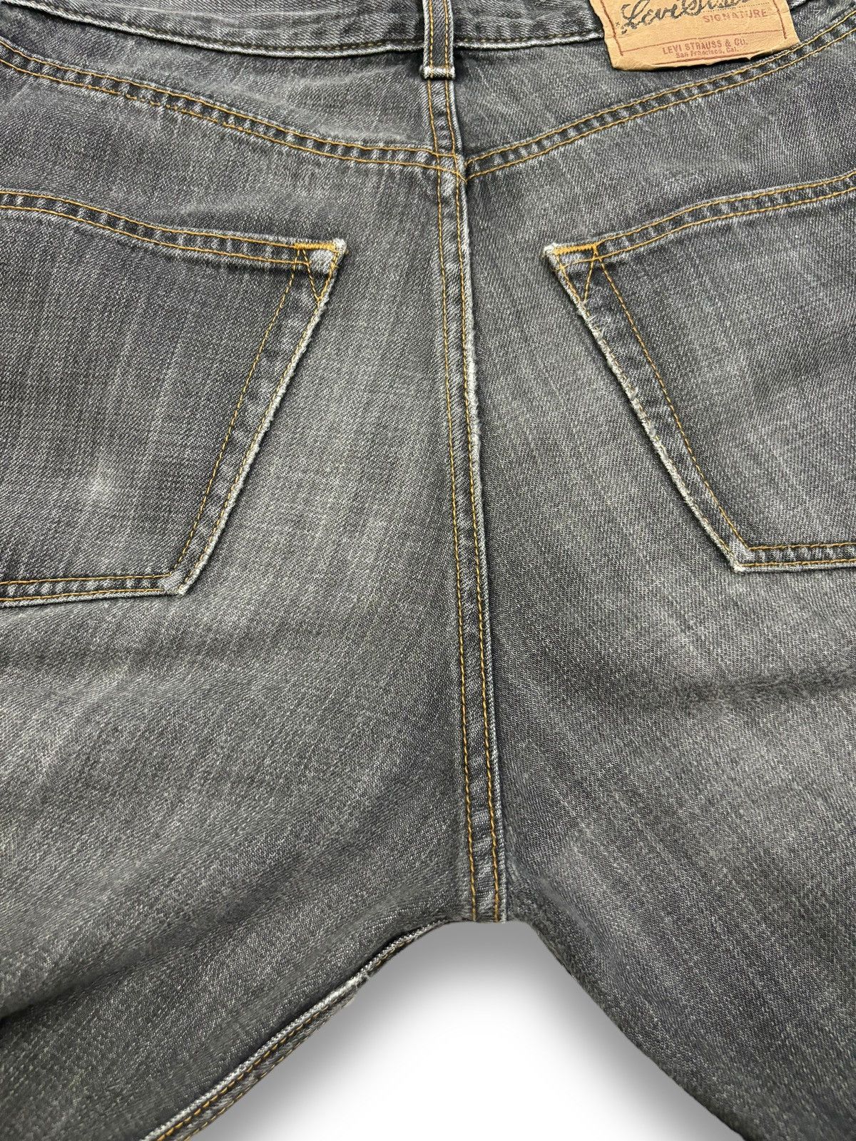 Levi's Vintage Levis Strauss Signature Faded Loose Distressed Jeans Size US 32 / EU 48 - 13 Thumbnail