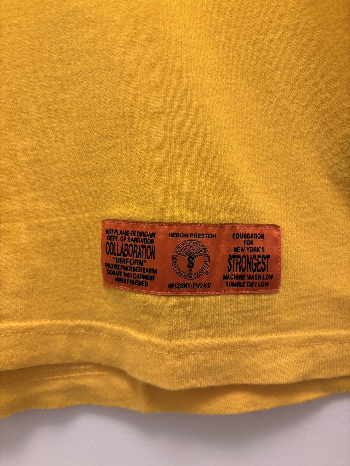 Heron Preston DSNY Uniform short sleeve tshirt Size US L / EU 52-54 / 3 - 3 Thumbnail