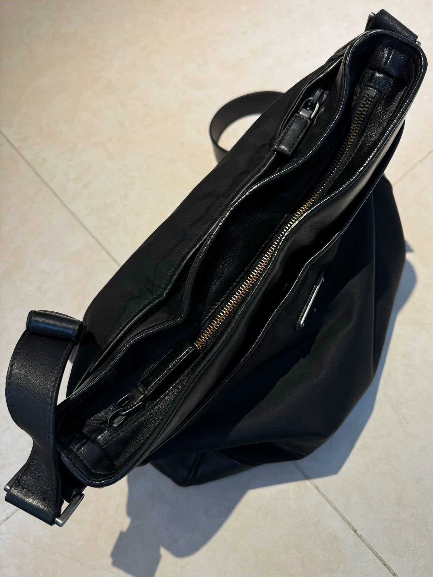 Prada Prada Logo Waxed Leather Nylon Crossbody Bag Black Unisex Size ONE SIZE - 5 Thumbnail