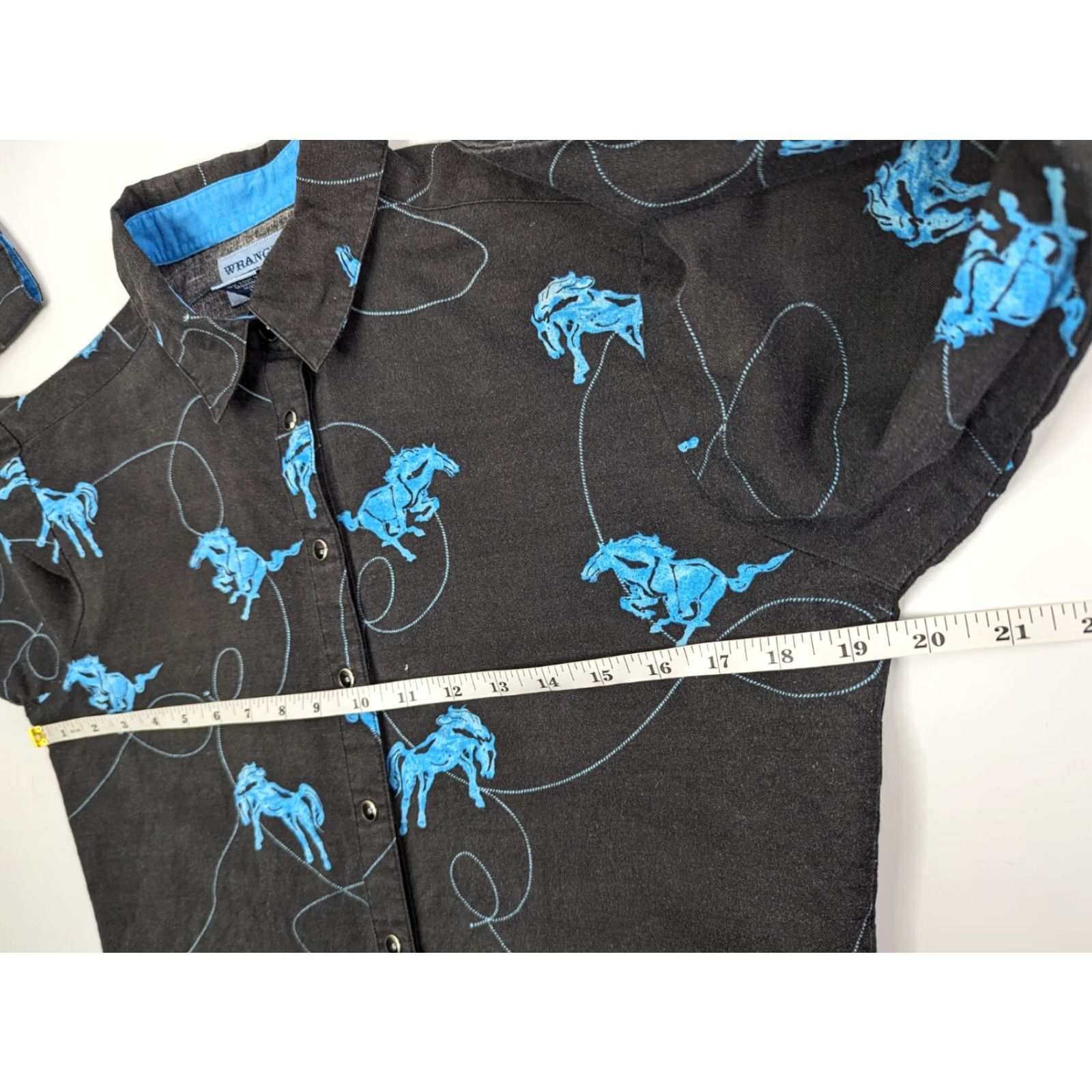 Wrangler VINTAGE Wrangler Blues Shirt Western Pearl Snap Bronco Riding Horse Rodeo Size Small Size US S / EU 44-46 / 1 - 7 Thumbnail
