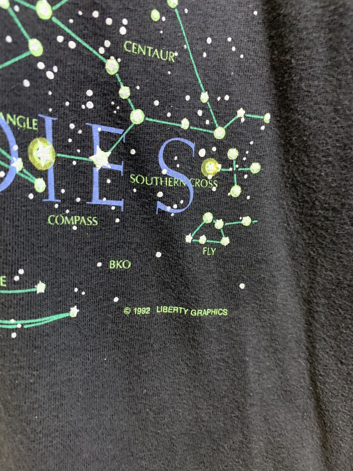 Vintage Vintage Heavenly Bodies Tshirt Size US M / EU 48-50 / 2 - 5 Thumbnail