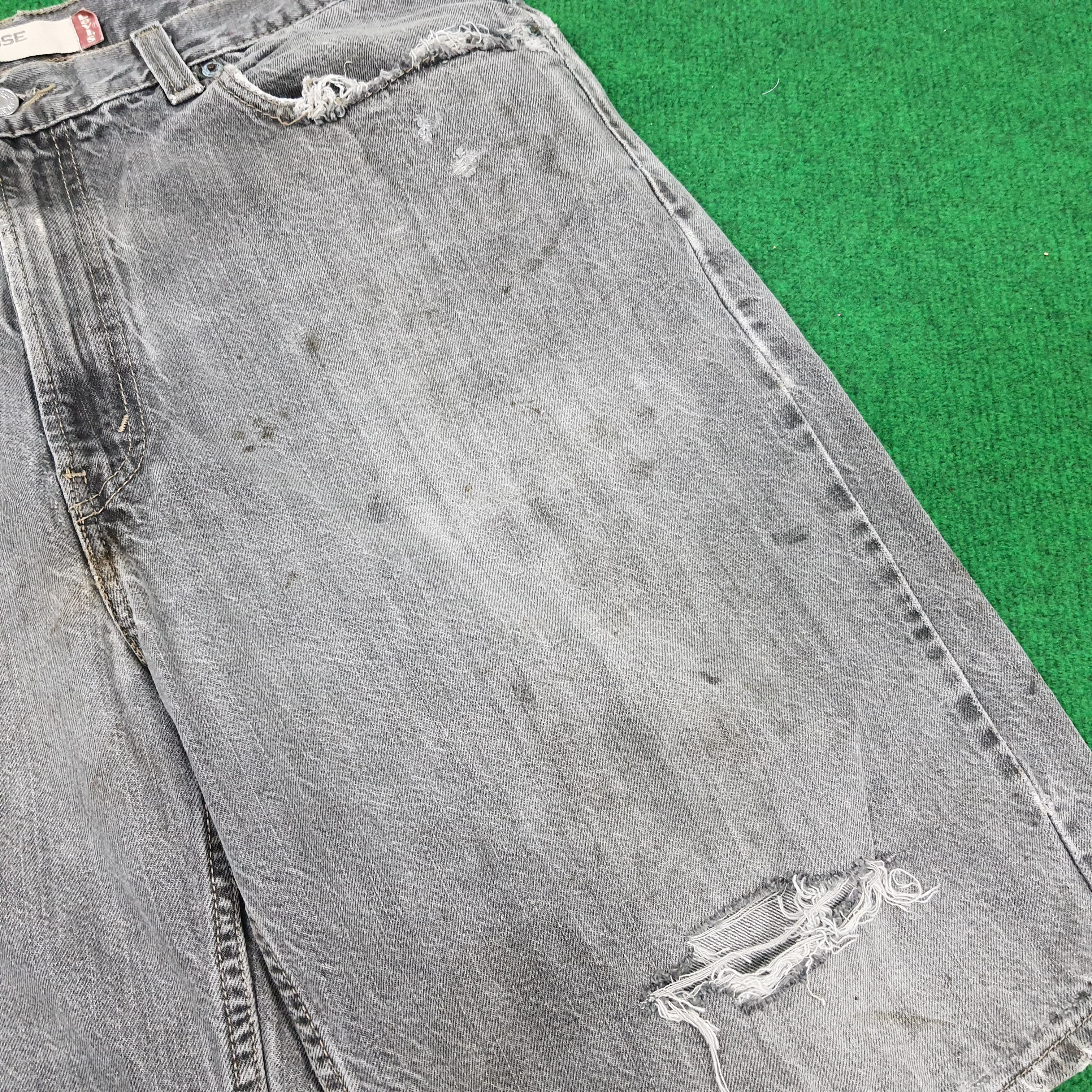 Levi's × Vintage Vintage Levi's 569 Loose Distressed Short Jeans Size US 36 / EU 52 - 10 Thumbnail