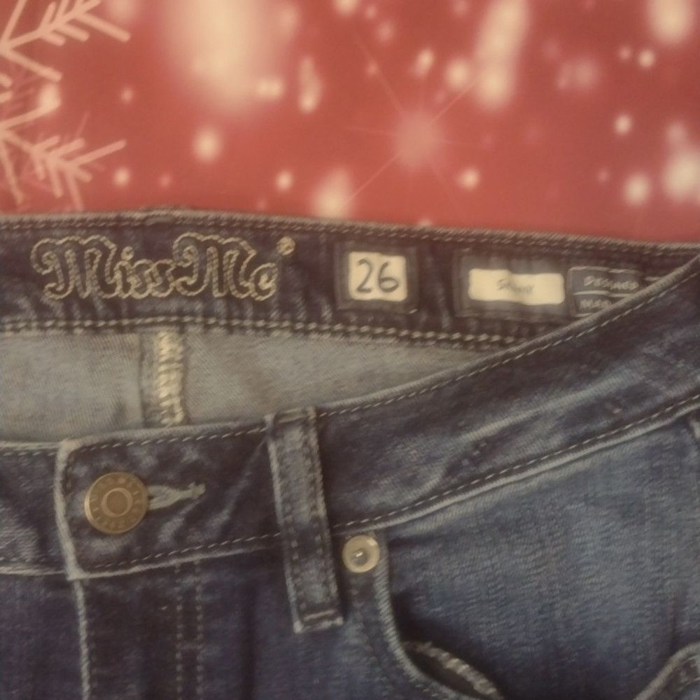 Miss Me Miss me skinny bedazzled back pocket jeans size 26 Size 26" / US 2 / IT 38 - 3 Thumbnail