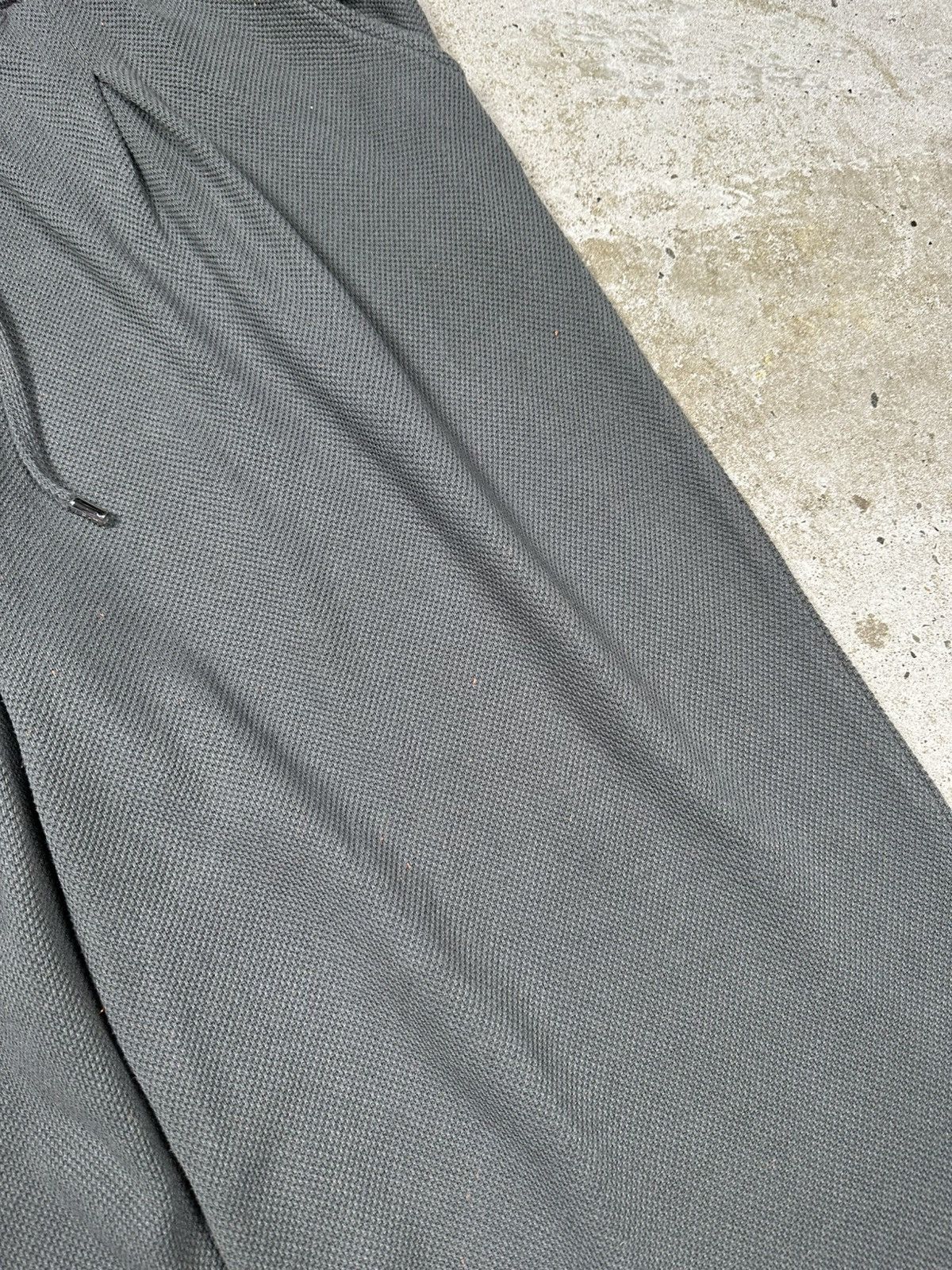 Japanese Brand × Vintage Vintage Y2K BAGGY Gray Wide Legs Sweatpants Loose Knit Size US 36 / EU 52 - 6 Thumbnail