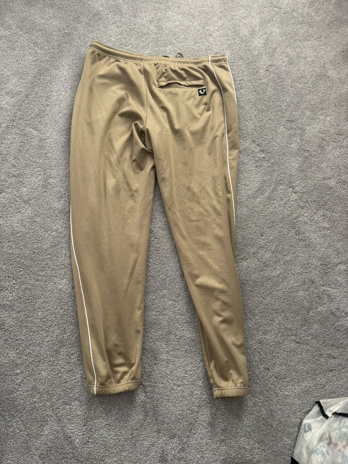 True Religion True Religion Beige Cuffed Joggers Size US 34 / EU 50 - 2 Thumbnail