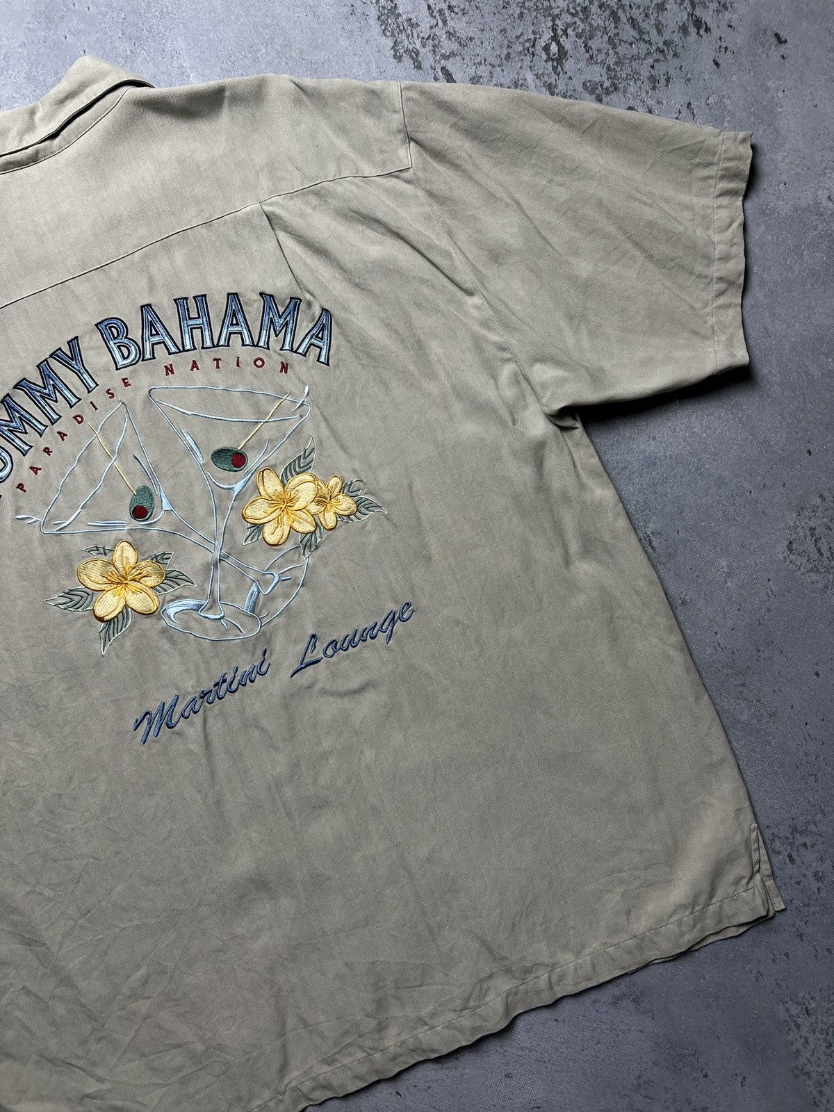 Tommy Bahama Tommy Bahama Beige 100% Silk Hawaiian Button Up Shirt y2k Size US XL / EU 56 / 4 - 7 Thumbnail