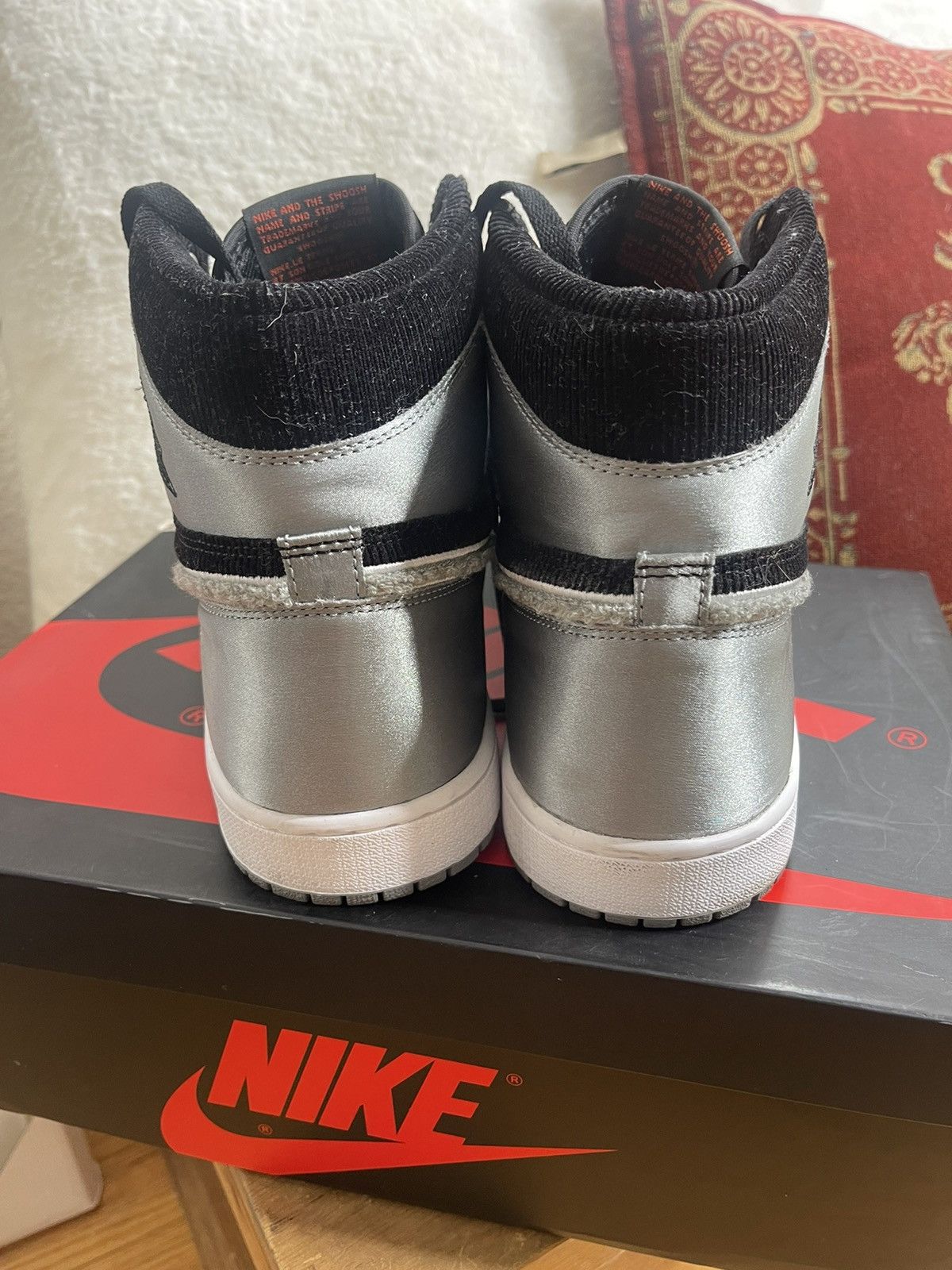 Jordan Brand Jordan 1 Retro High OG Satin Shadow Aleali May Size US 13 / EU 46 - 5 Thumbnail