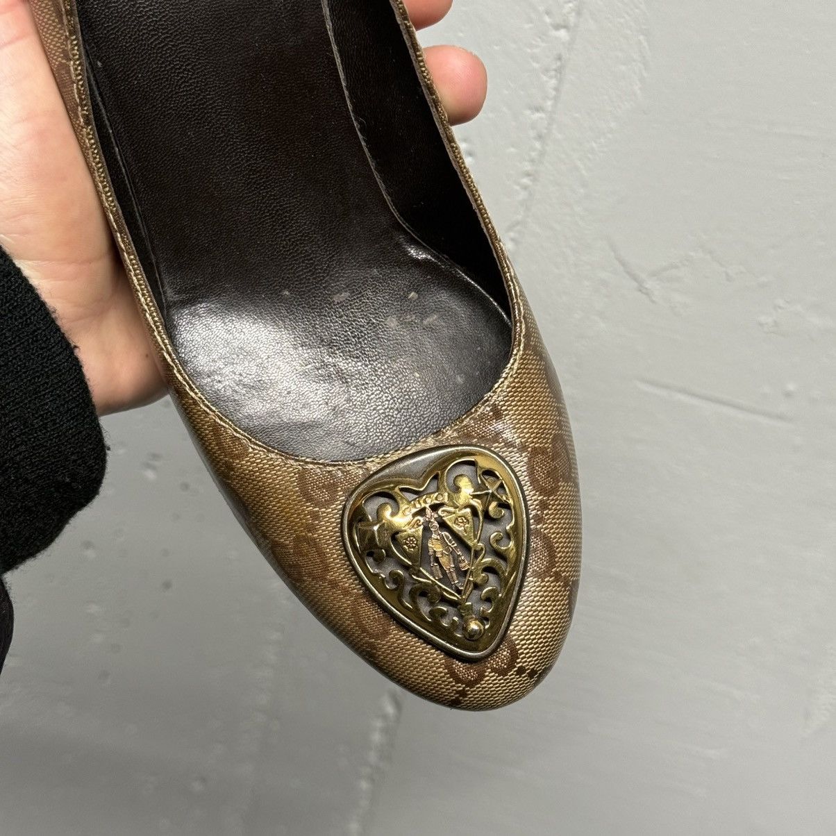 Gucci Vintage gucci monogram woman’s high heels shoes Size US 8 / IT 38 - 3 Thumbnail